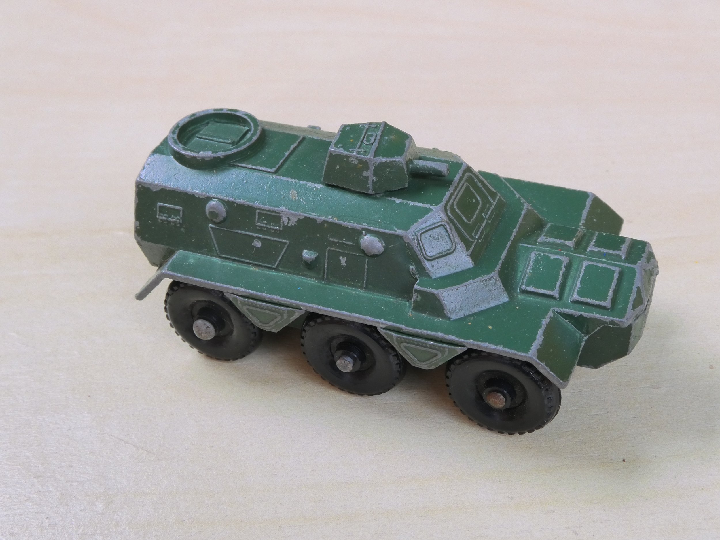 Lesney Nr 54 Saracen Personnel Carrier