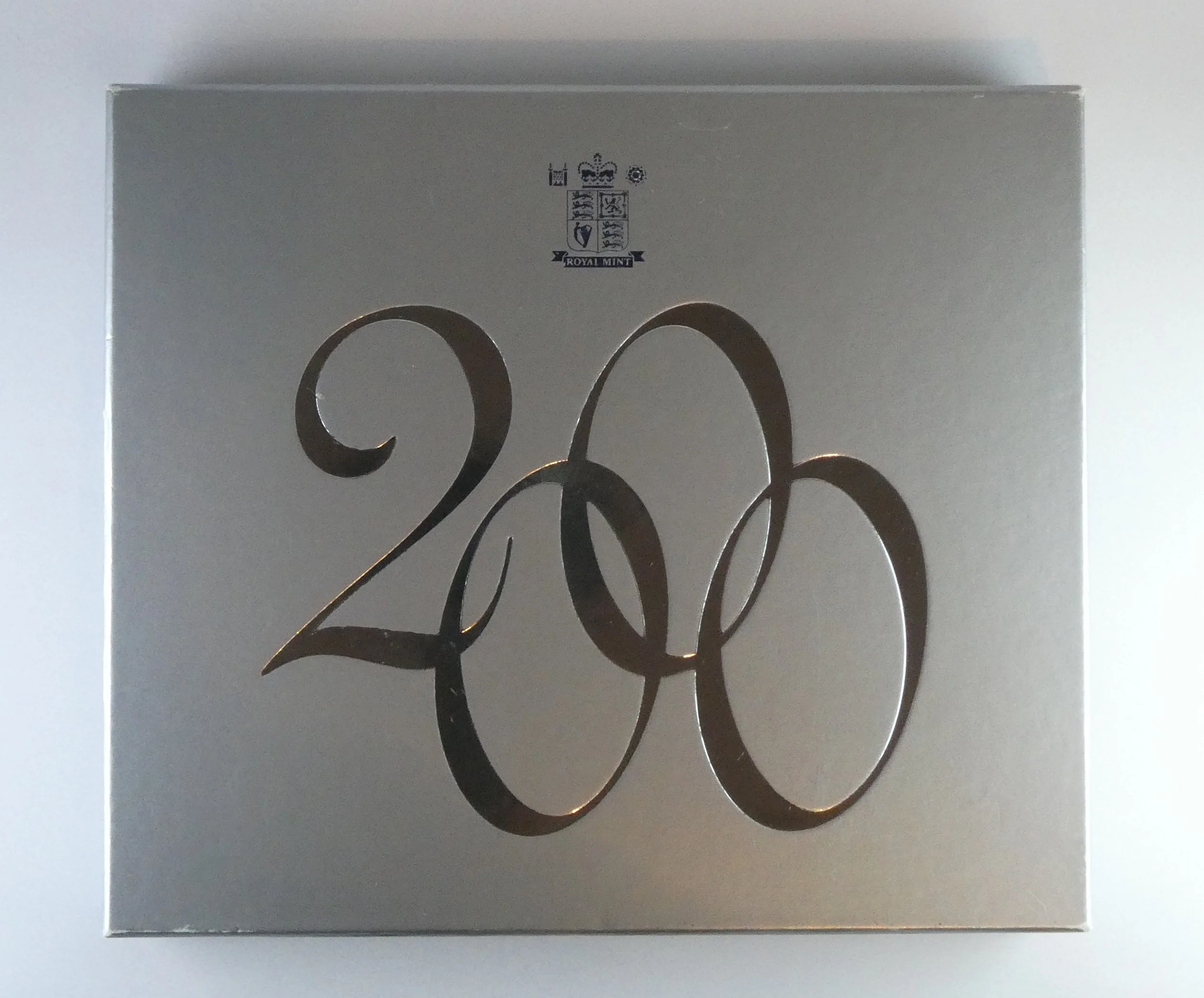 Royal Mint Commemorative Proof Set 2000 front cover