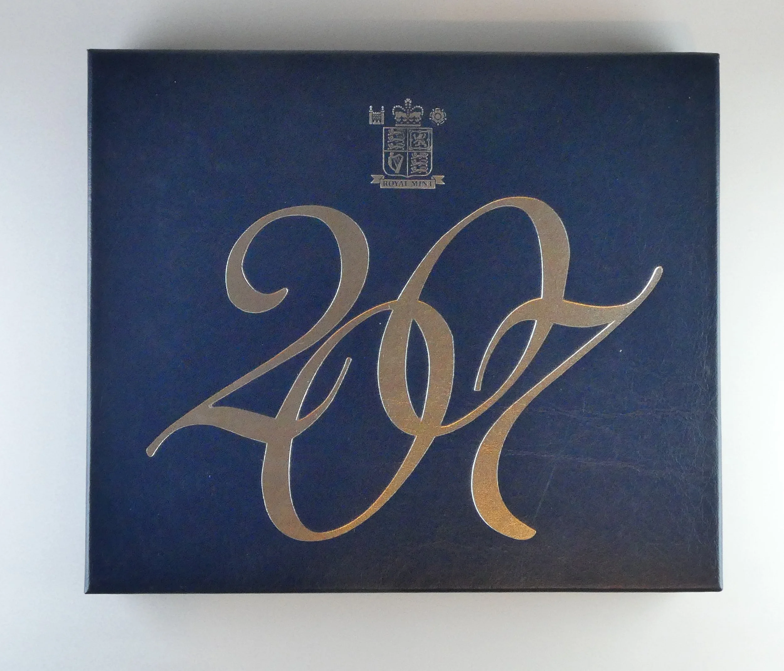 Royal Mint Commemorative Proof Set 2007 front cover