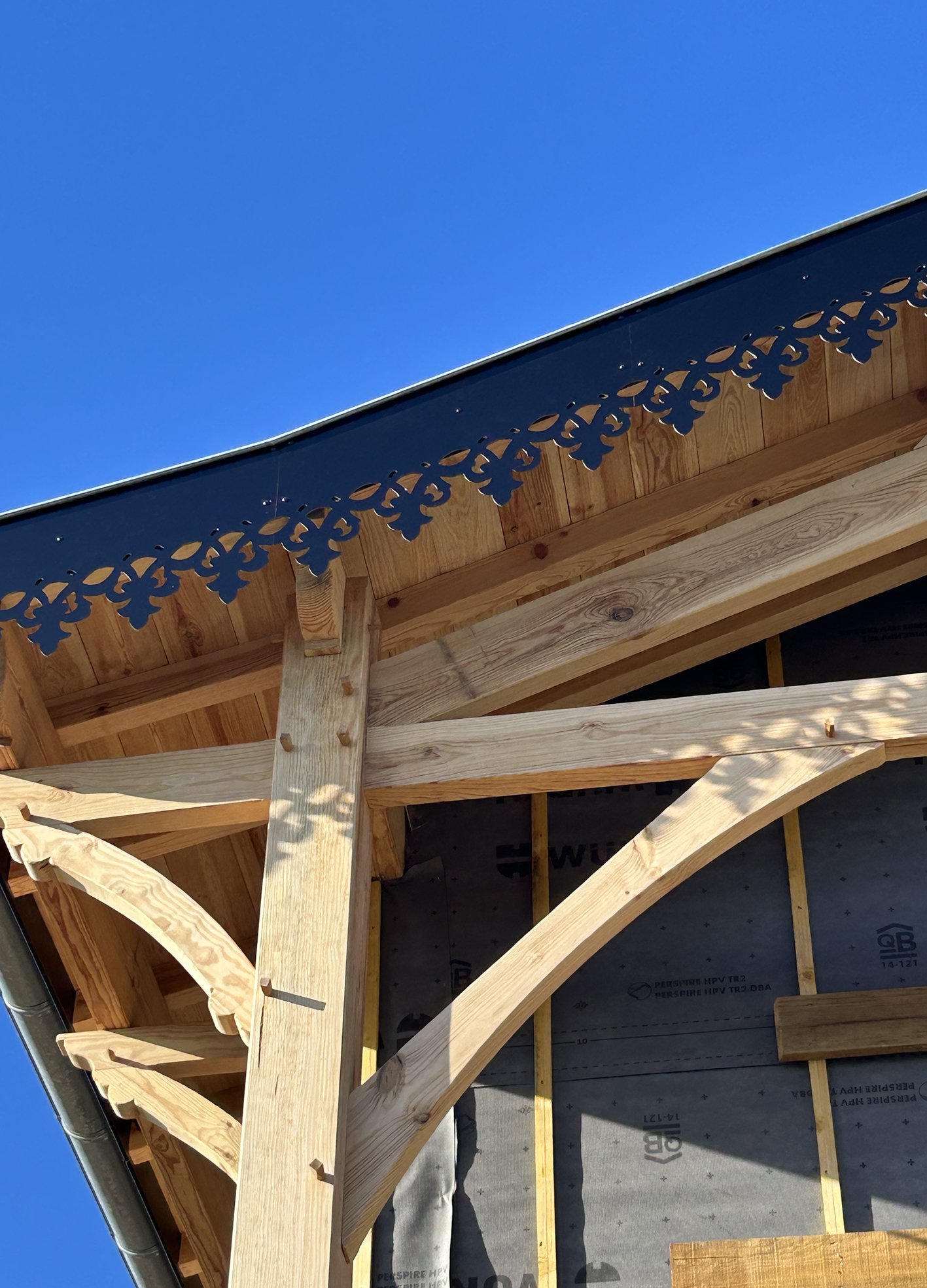 Travail de charpentier dans le sud ouest a Andernos 