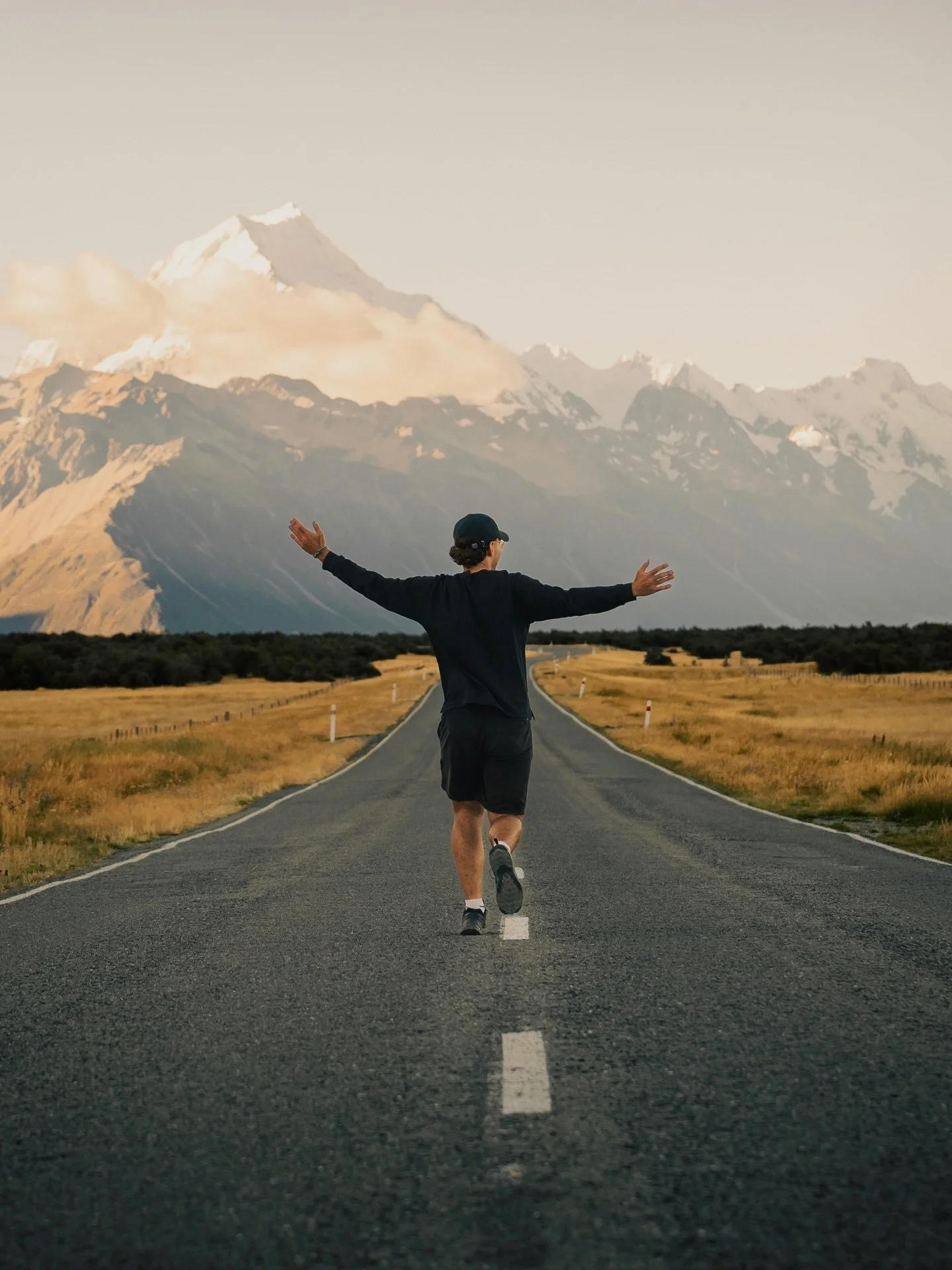 When you see such beautiful roads, you know that you&rsquo;re in New Zealand :)