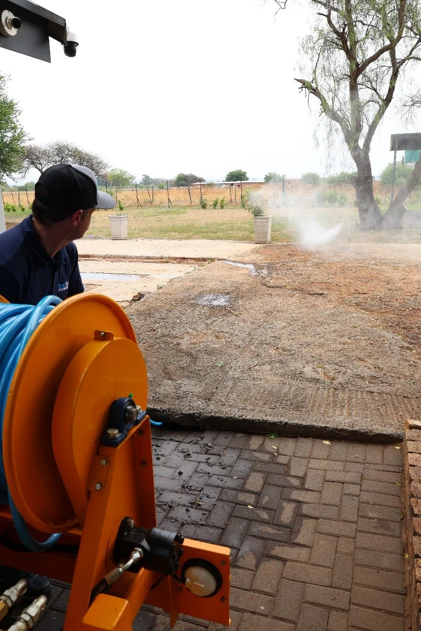 Blocked drain? Get it FLOWING with FlowTech Plumbing Drain Jetting💦🛠