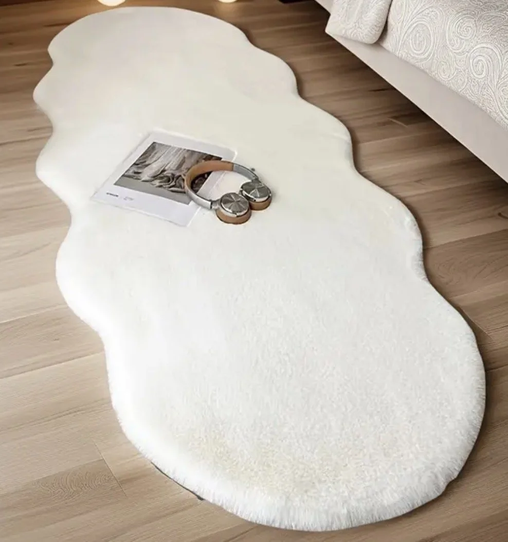 Faux Rabbit Fur Rug | Ivory