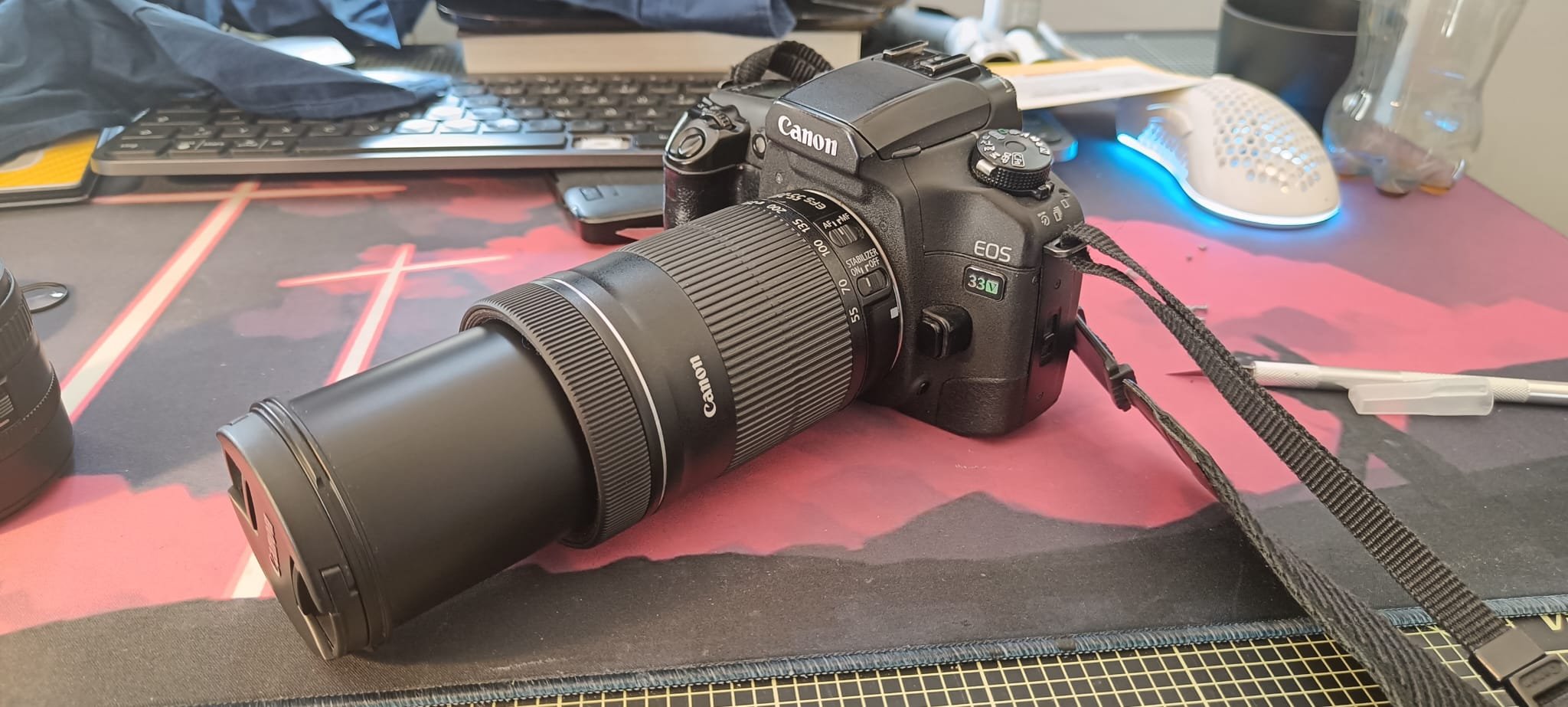 Adaptieren  von  EF-S Objektiven  auf  EF Vollformat  Kameras.