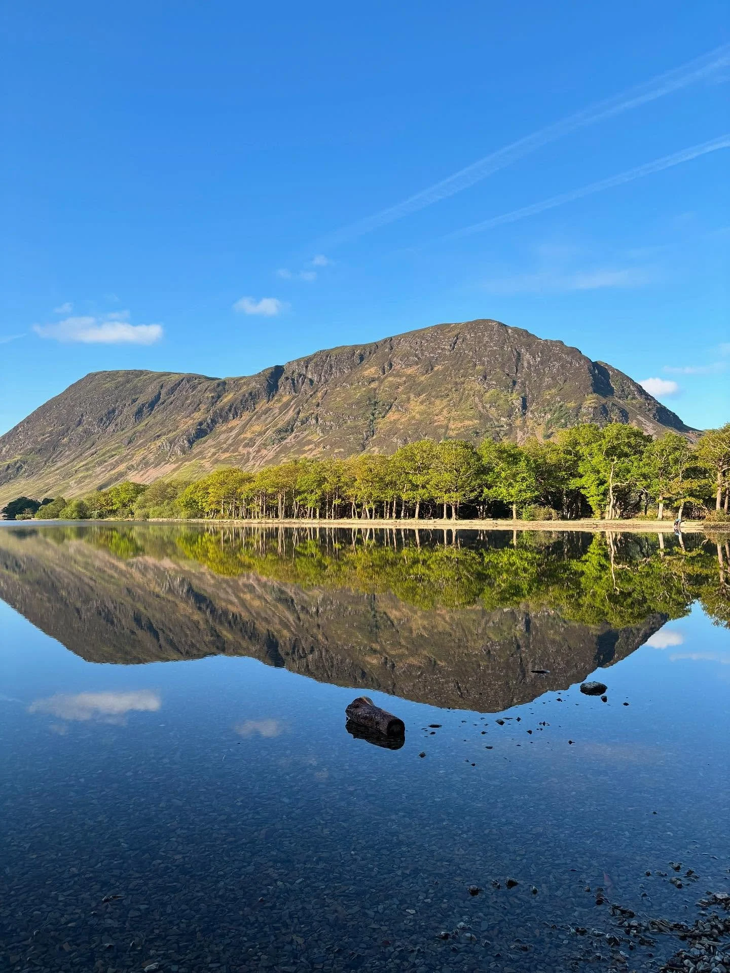 A perfect few days in the Lakes to celebrate my birthday back in early May - stunning landscape, beautiful birdsong and well-earned pints 💚