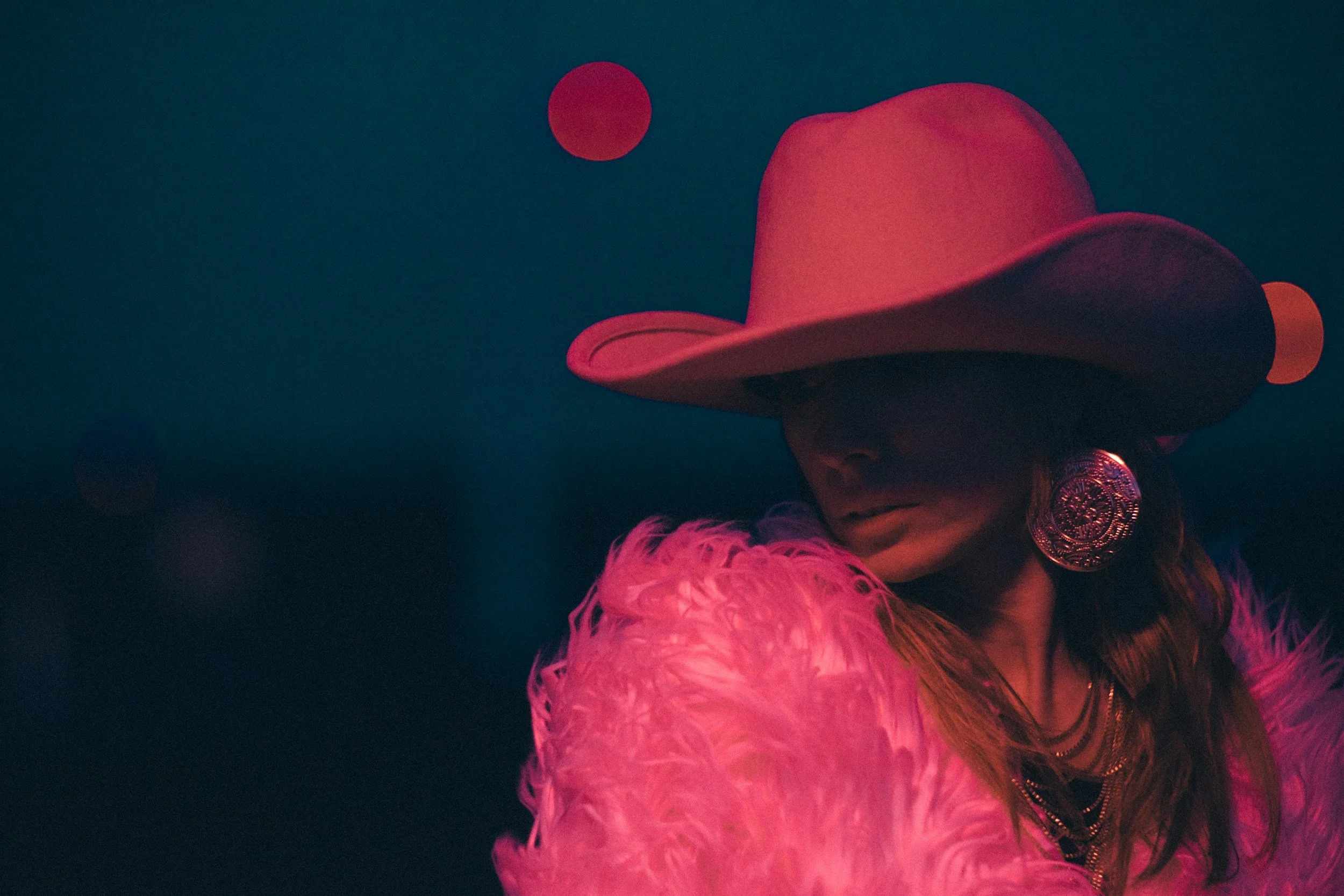 Boots, Booze & Besties: Cowgirl Bar Crawl