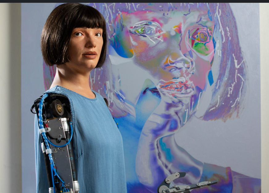 The Canvas of Code: Are Humanoid Robots Art’s Future, or Just an Algorithmic Gimmick?