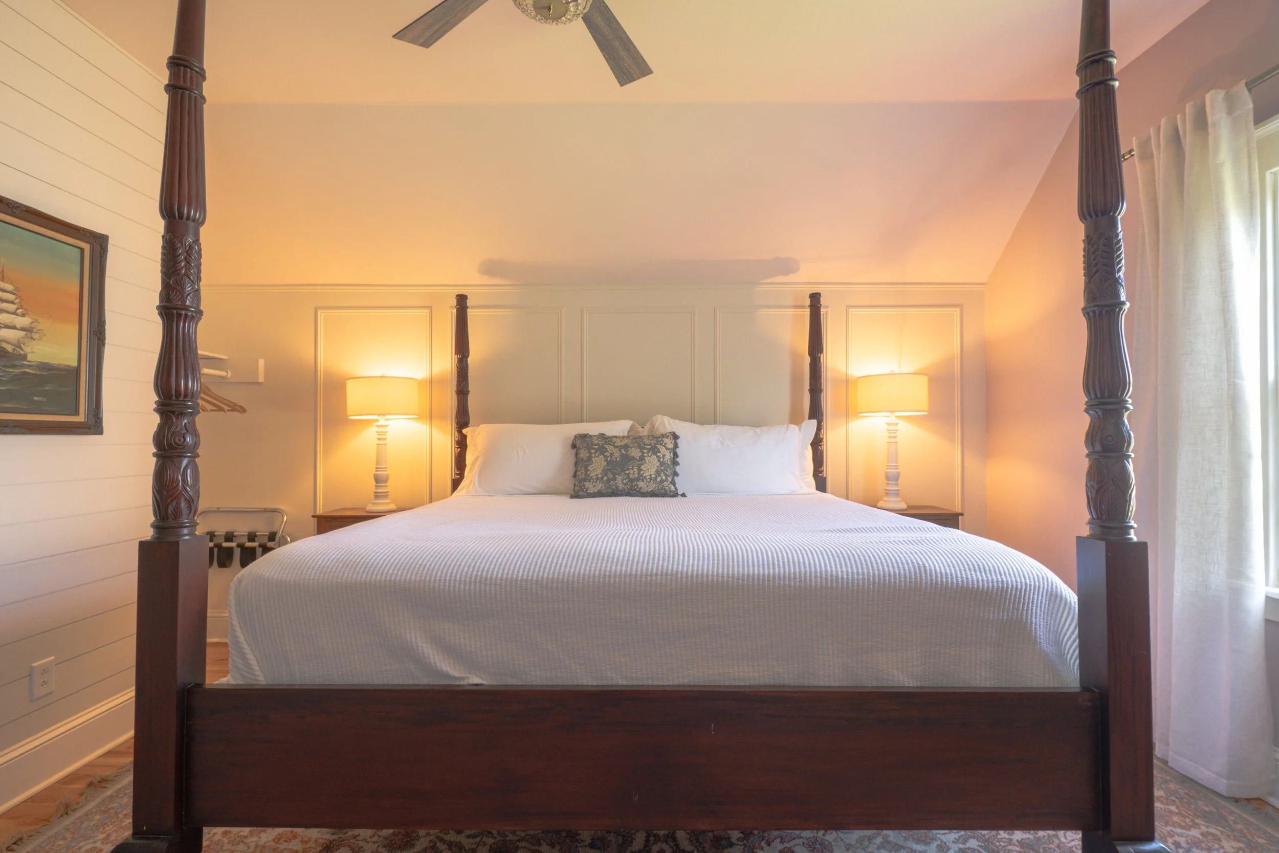 Adventur suite bedroom