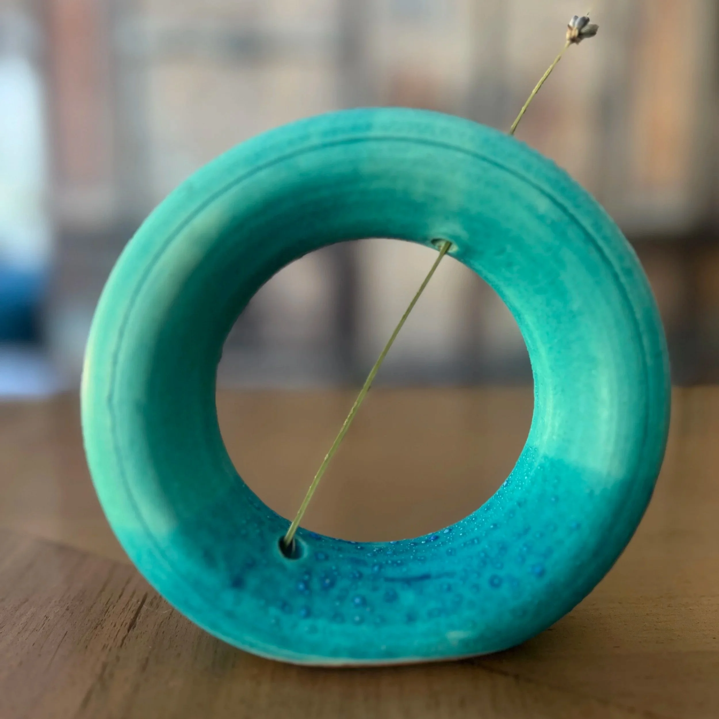 Blues Donut Vase