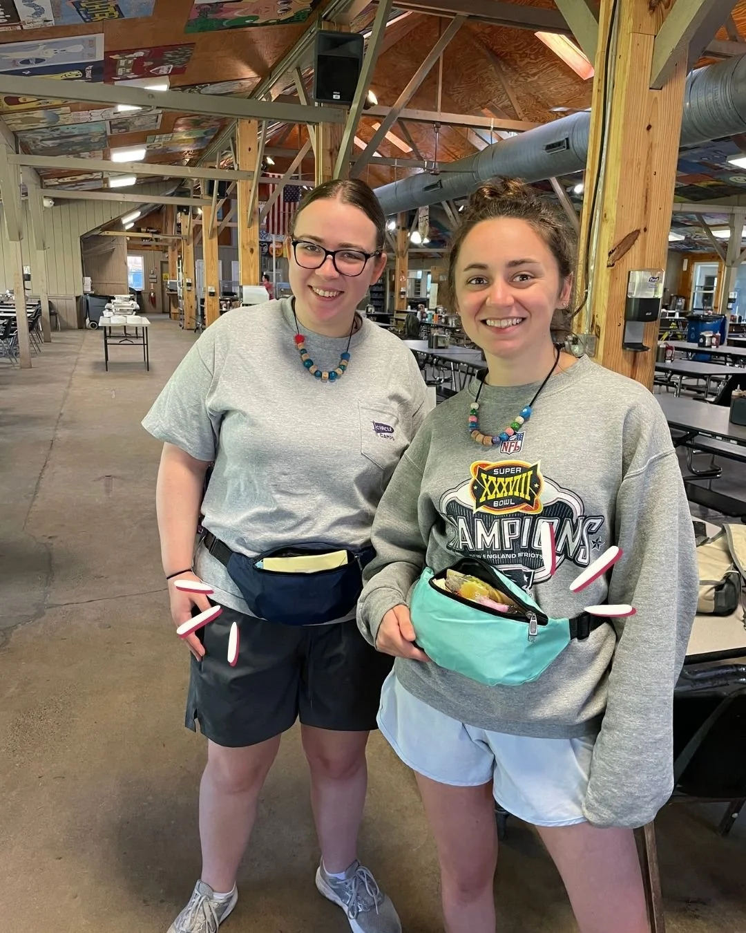 Google's got our back &mdash; well, our 'pack'! 💚

We're grateful to our friends at @google for putting together fanny packs for our Circle Camps counselors at Camp Twin Lakes, Camp Tapawingo, and Emma Kaufmann Camp. Thank you @chowpert for organizi