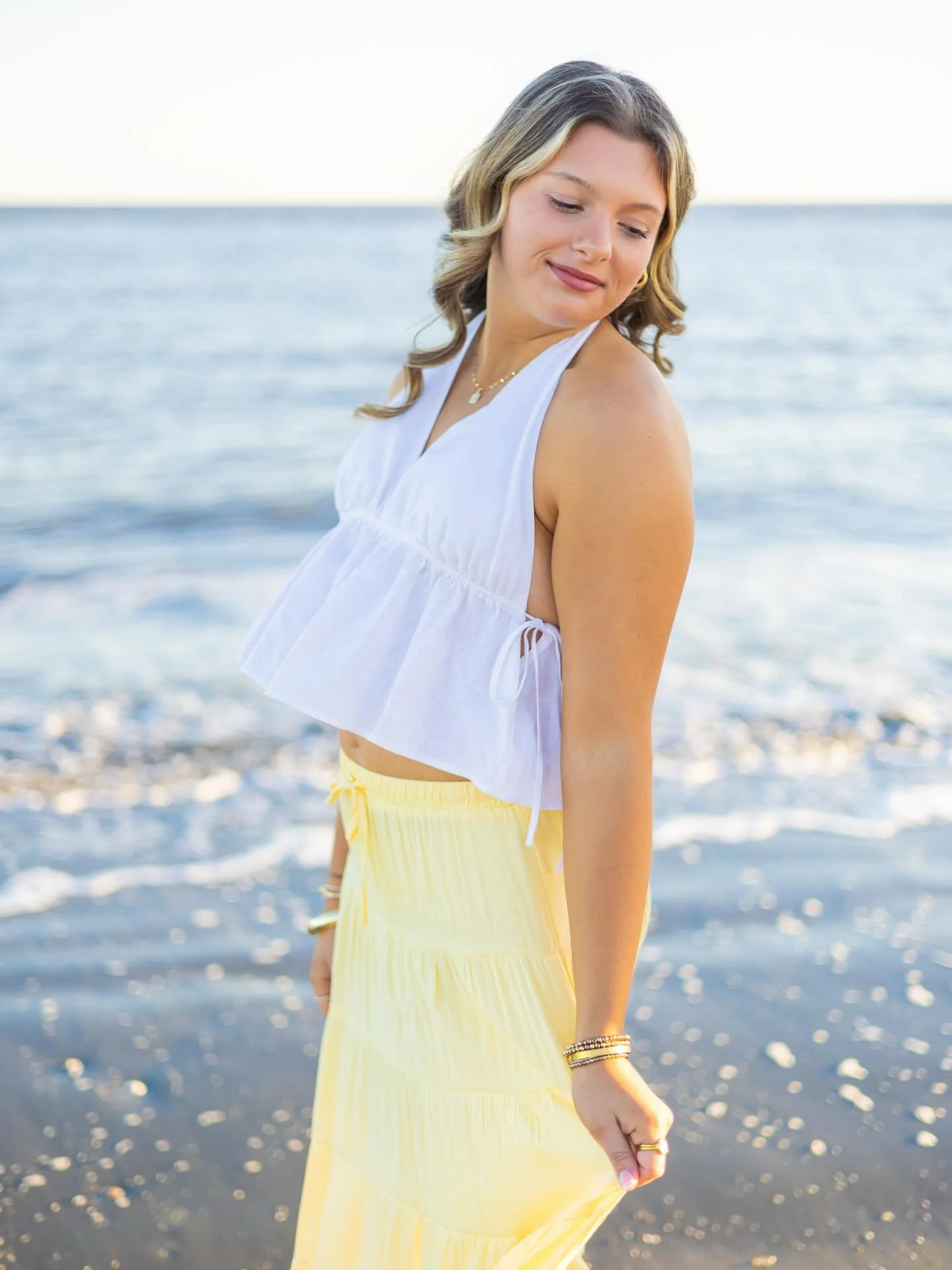 ✨ Today&rsquo;s #seniorsunday feature is Alexis with her senior session at SSI, GA ✨

Alexis completely rocked her coastal Georgia senior session at St. Simons Island. From the ocean breeze to the soft, beachy light, everything about this session fel