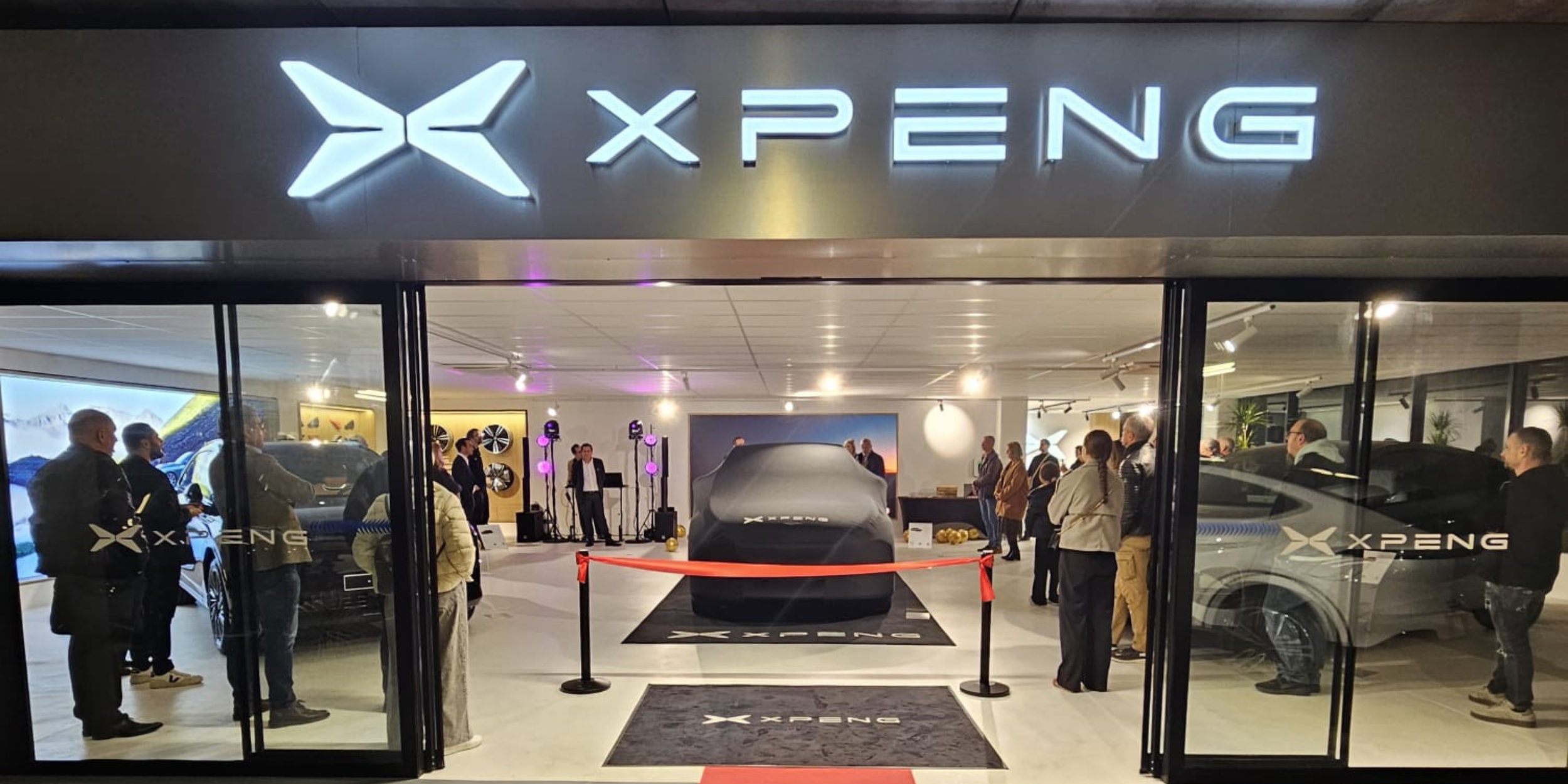 Le Groupe Alvergnas inaugure son nouveau showroom XPENG à Chambourcy