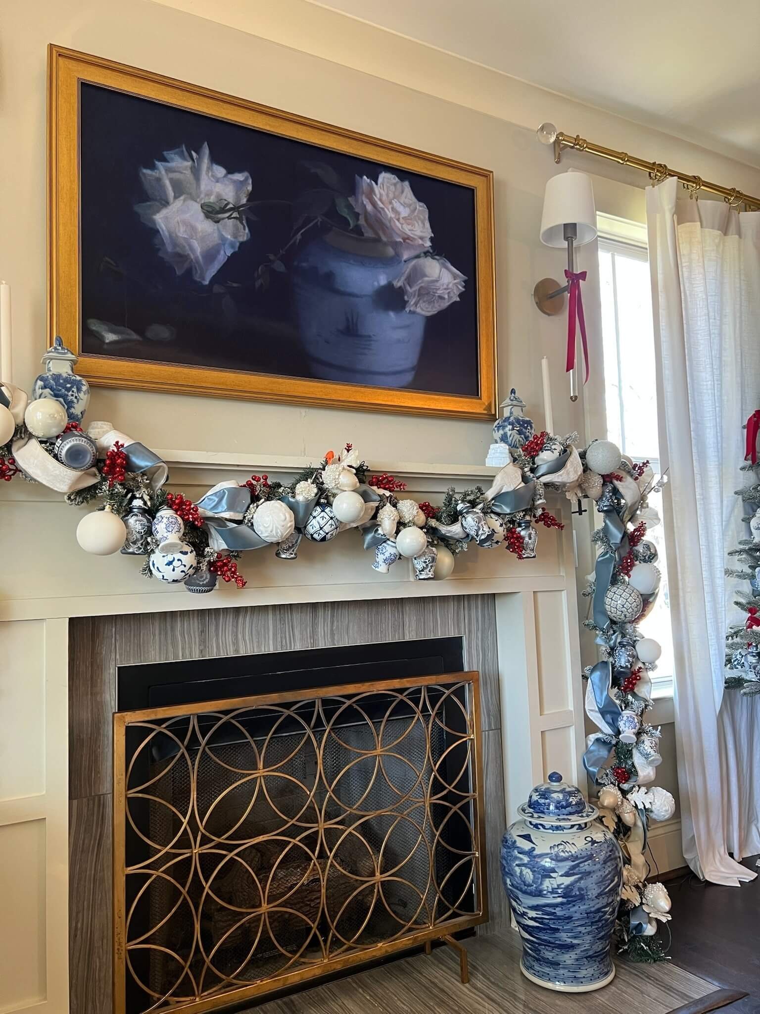 chinoiserie-blue-white-red-christmas-mantel-garland.jpeg