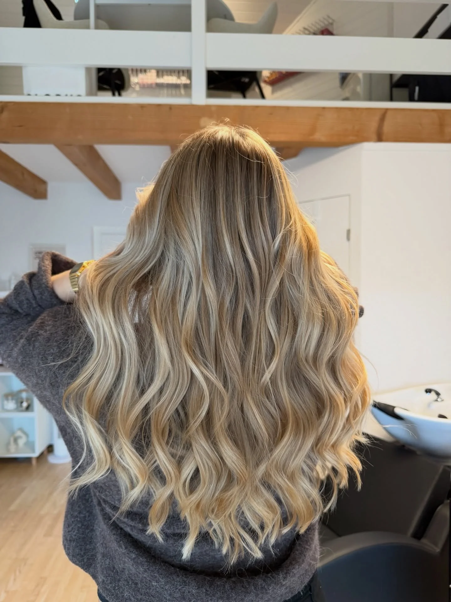 #wella #balayage #shinefinity #sebastianprofessional #glowhairbyalisha