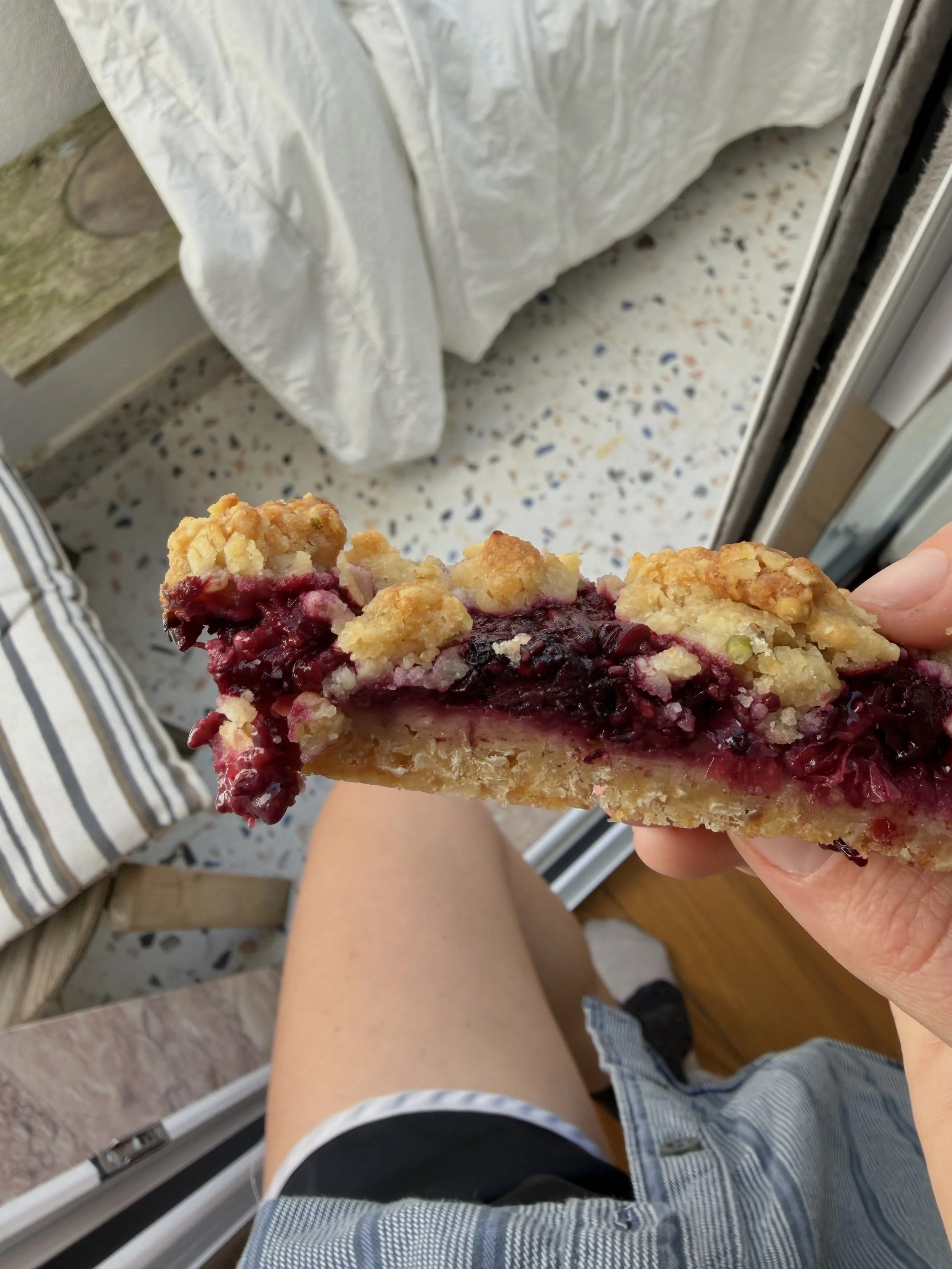 Berry crumble bars to answer menstrual cries for help.