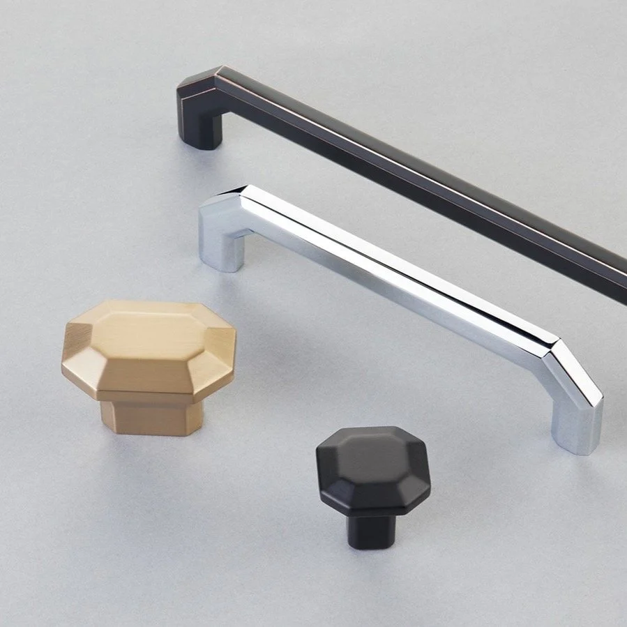 @emtek_products Angles add a little something different. Available through Piper House and Trade 479-333-8375