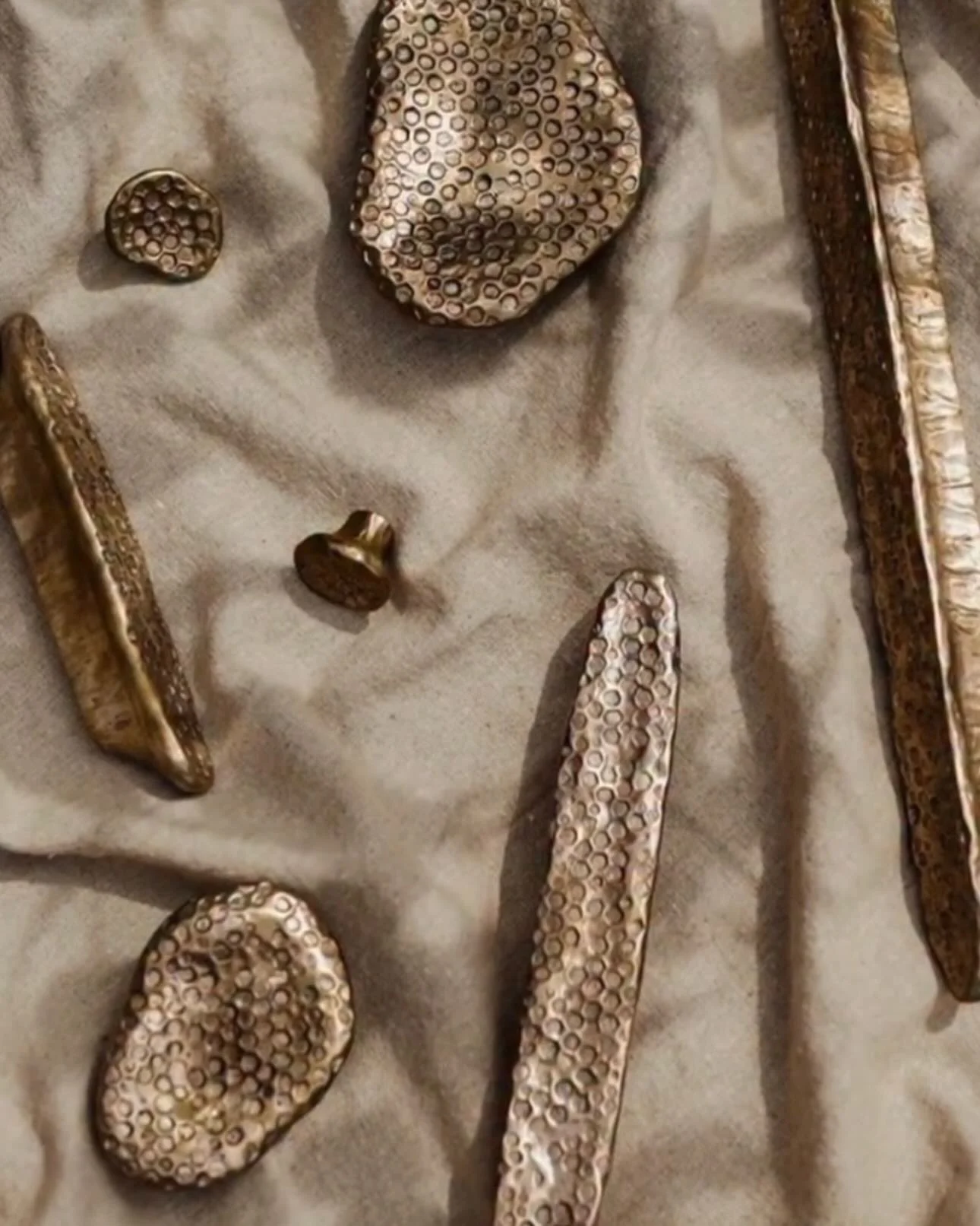 Welcome Armac Martin to the club 👏🏼👏🏼 As the only dealer in the state of Arkansas, we are proud to represent this timeless brand 🗝️ Available through Piper House and Trade 479-333-8374