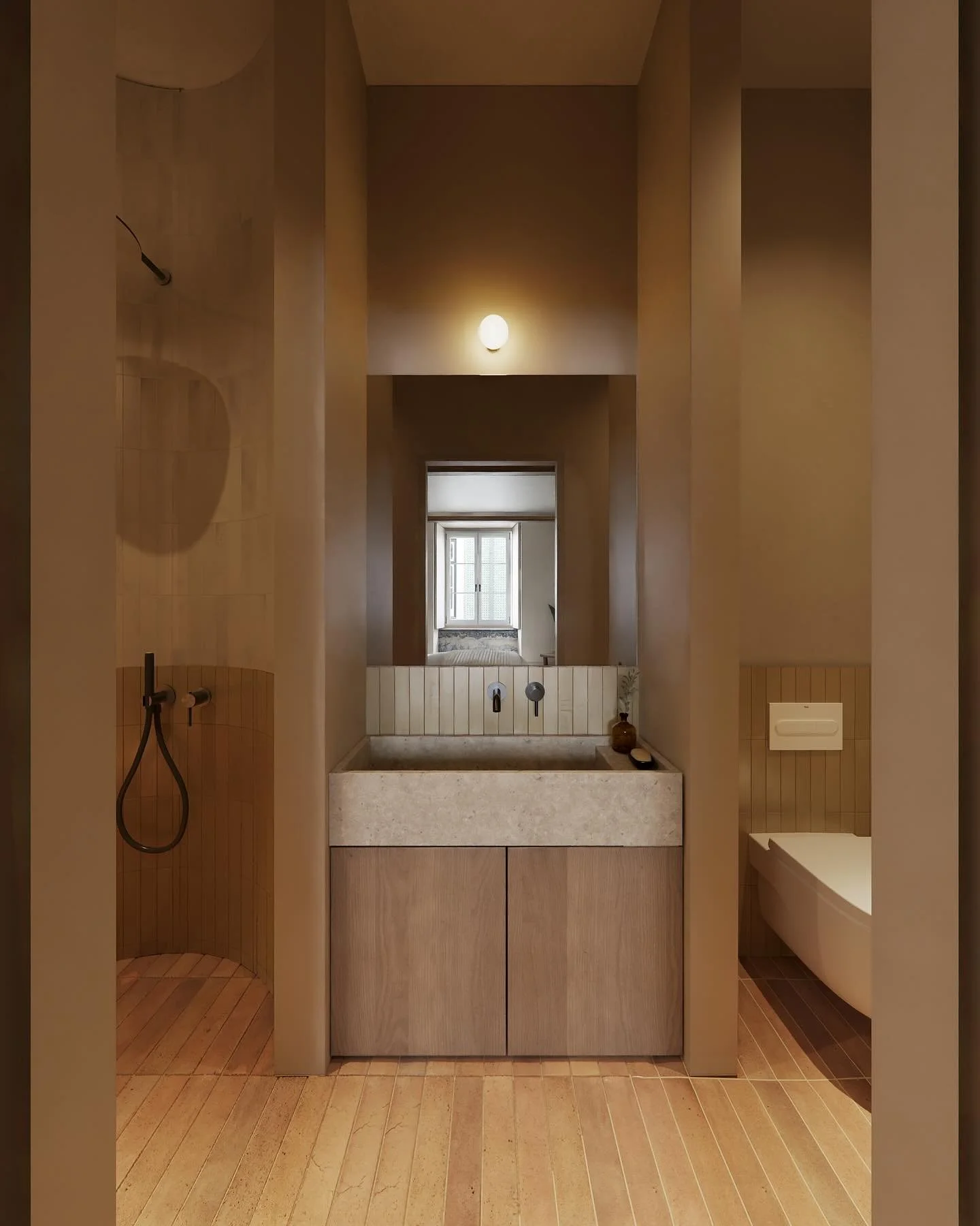 The apartments at Saudade 41 combine artisanal excellence, contemporary amenities and a deep respect for heritage.

Pictured here the en-suite bathroom in the &lsquo;Explorador&rsquo; and &lsquo;Nobre&rsquo; apartments.

📸 3D render and styling by @