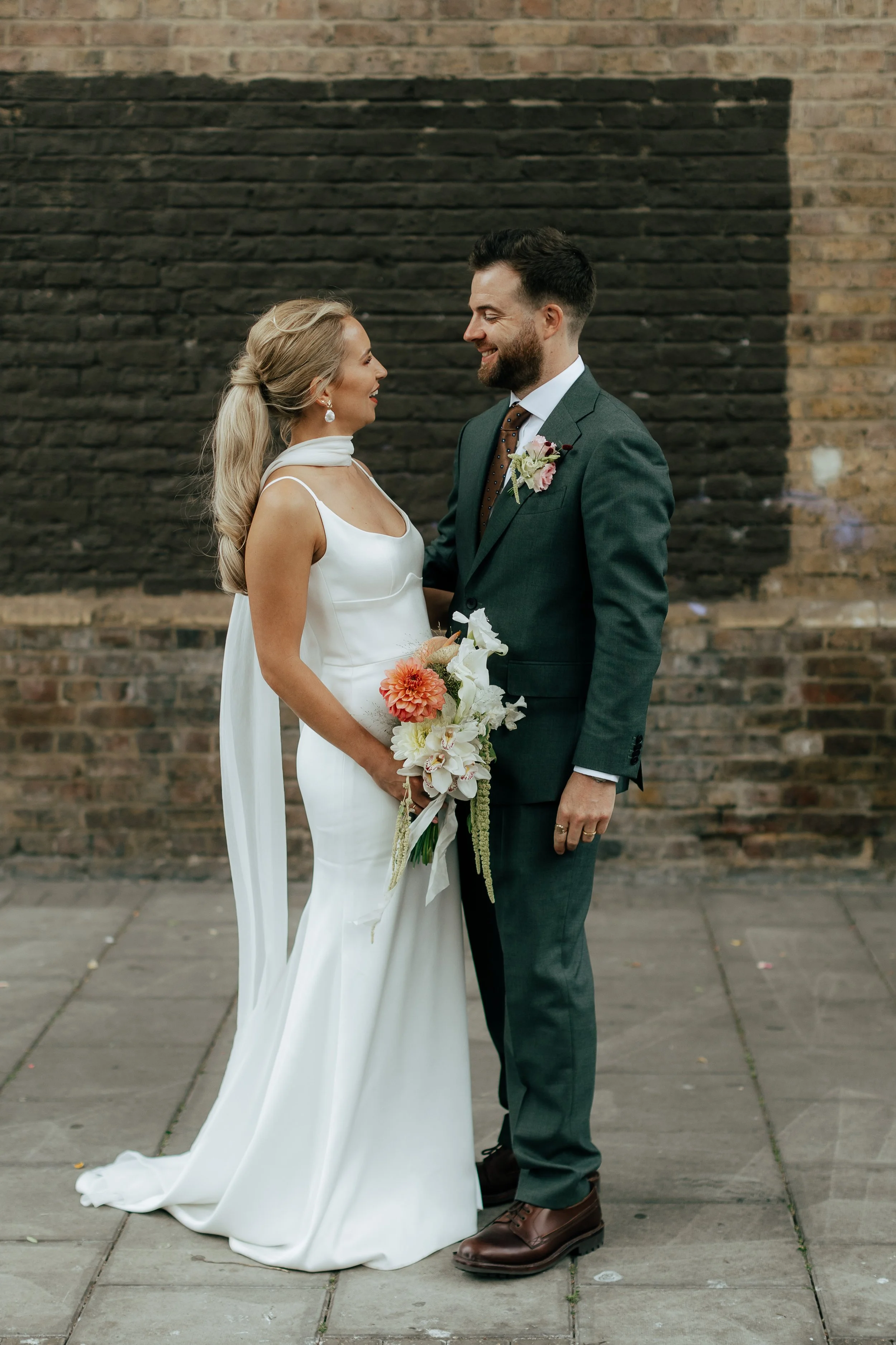Modern London Wedding Flowers