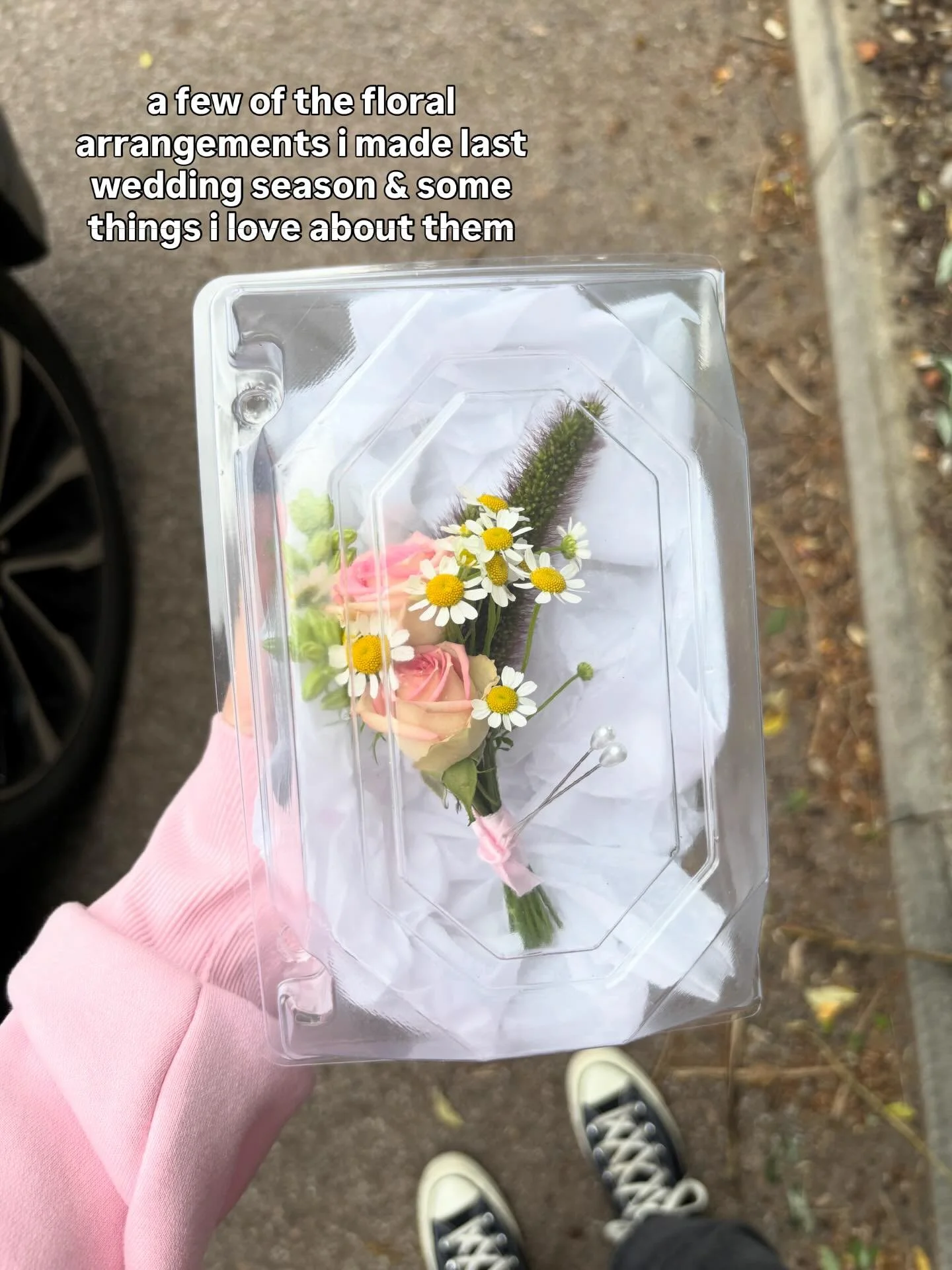 🌸🌷🥀

London wedding florists | Sussex wedding florist | LIMEKILN wedding | modern floral design | wedding flowers