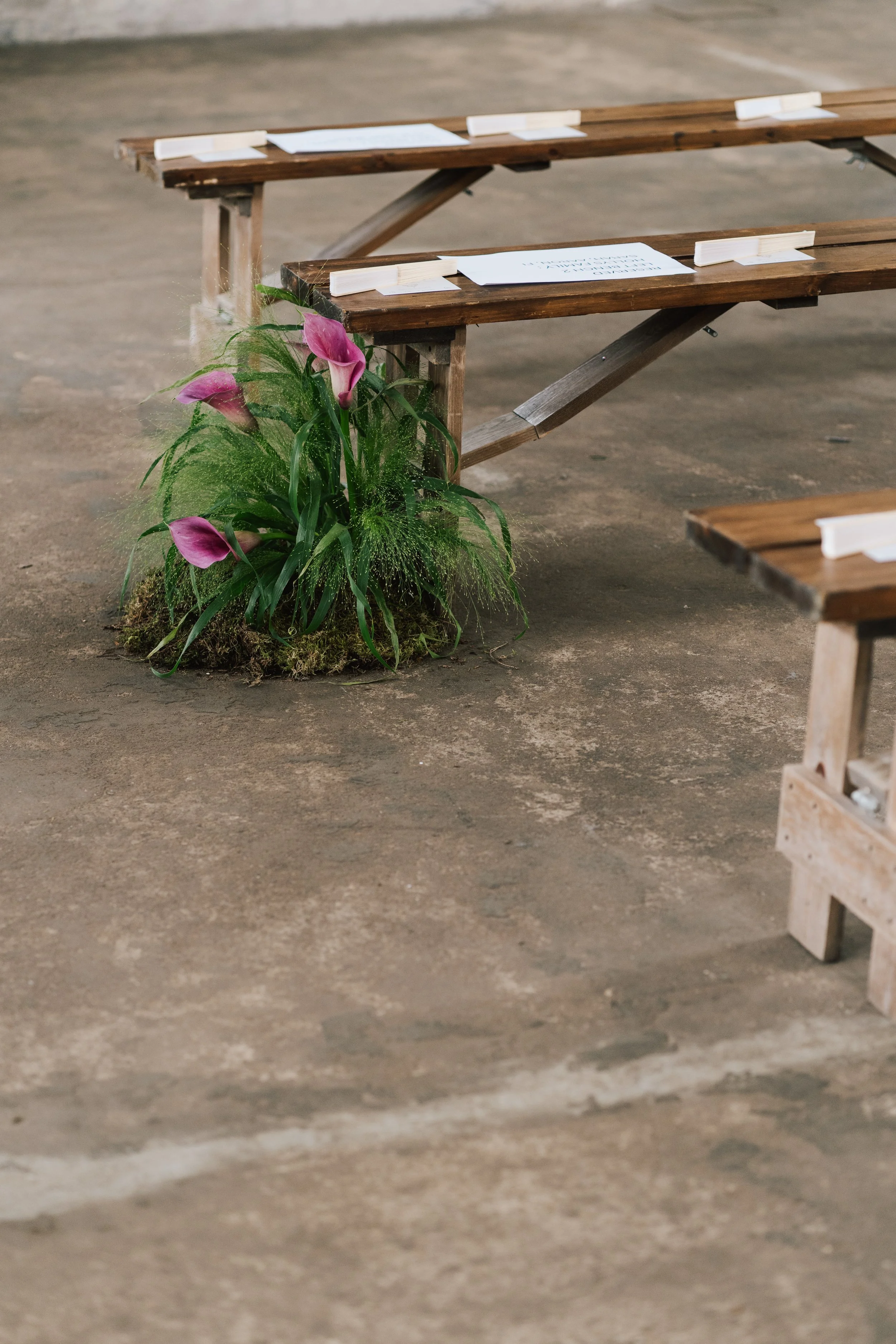 HAC Bow London wedding flowers