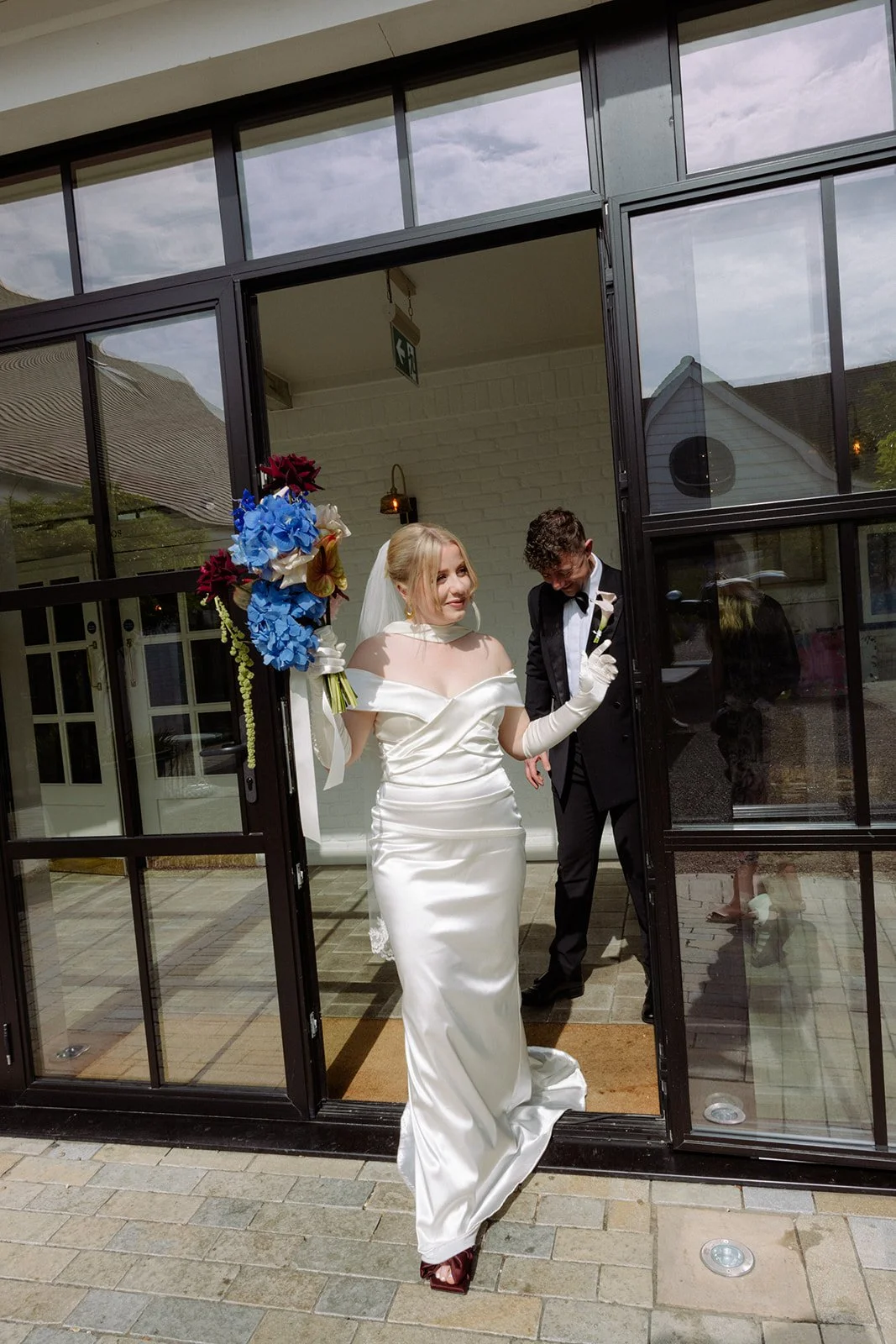 Modern bridal bouquet at LIMEKILN Sussex