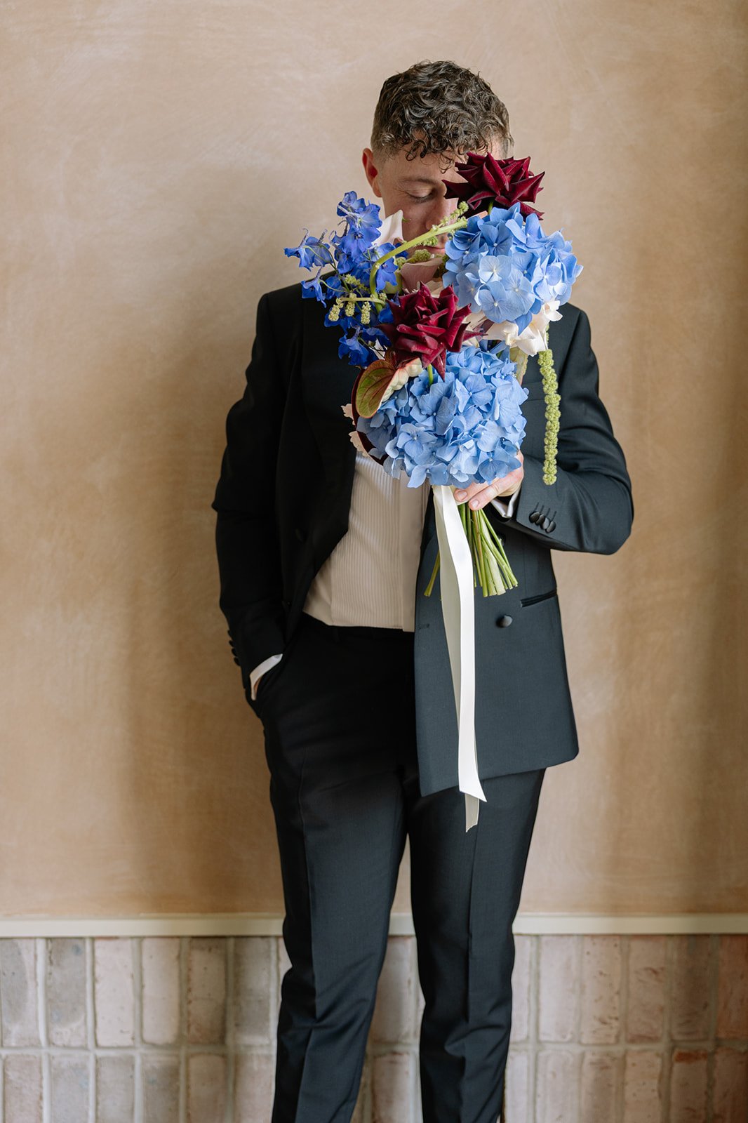 Modern bridal bouquet at LIMEKILN Sussex