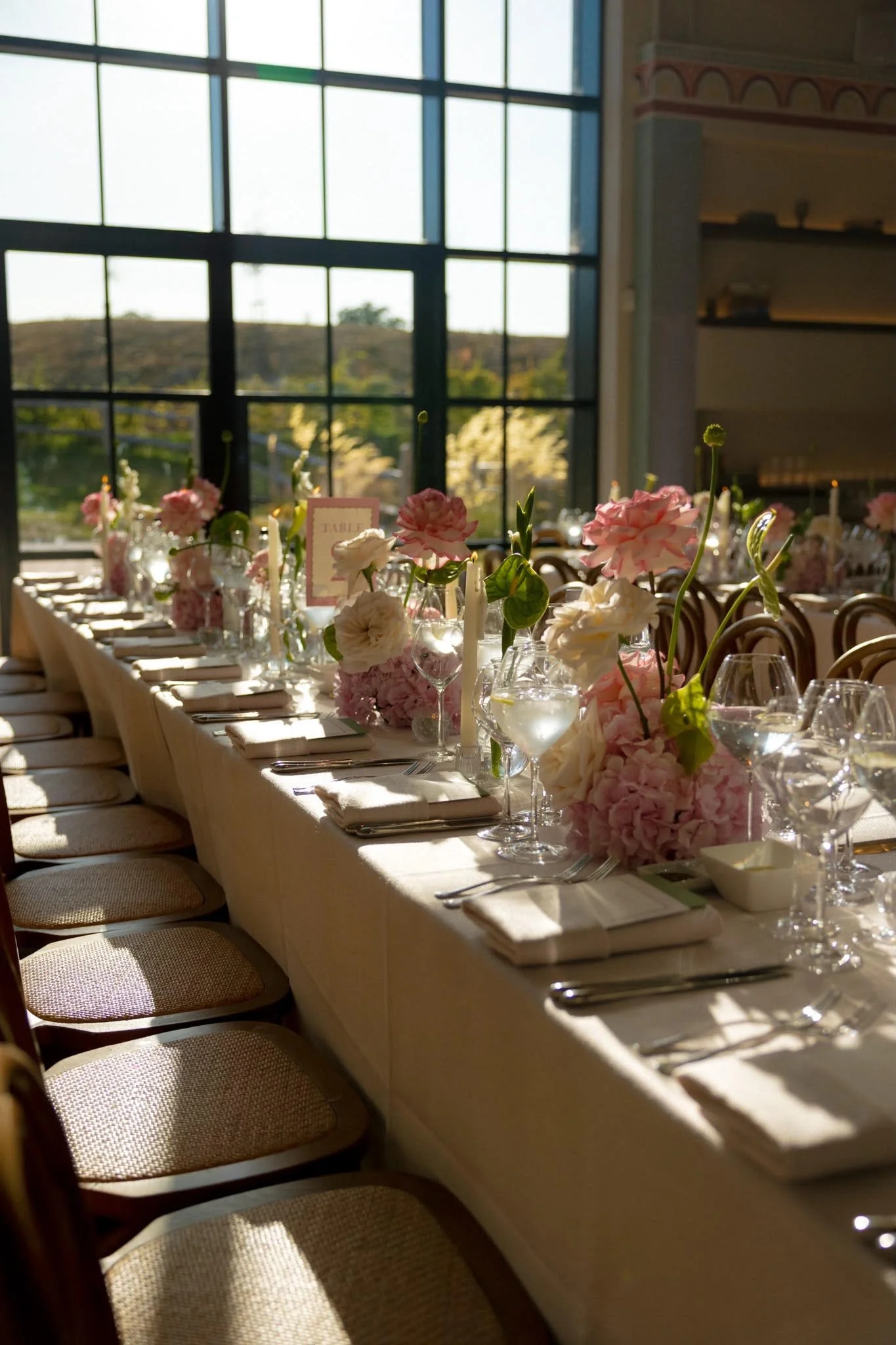 Modern pink & green table florals at LIMEKILN Sussex