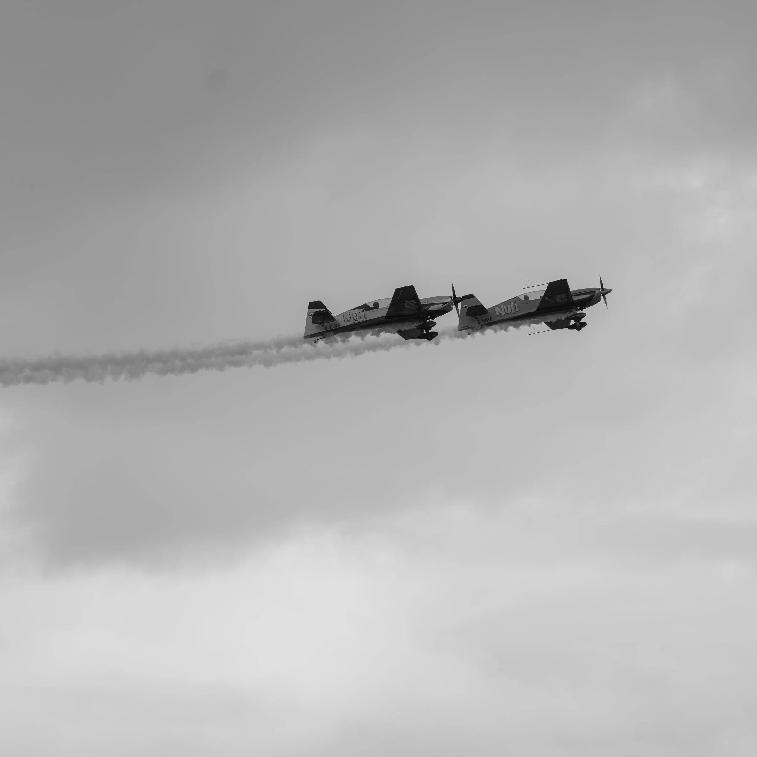 Plane pair1.jpg