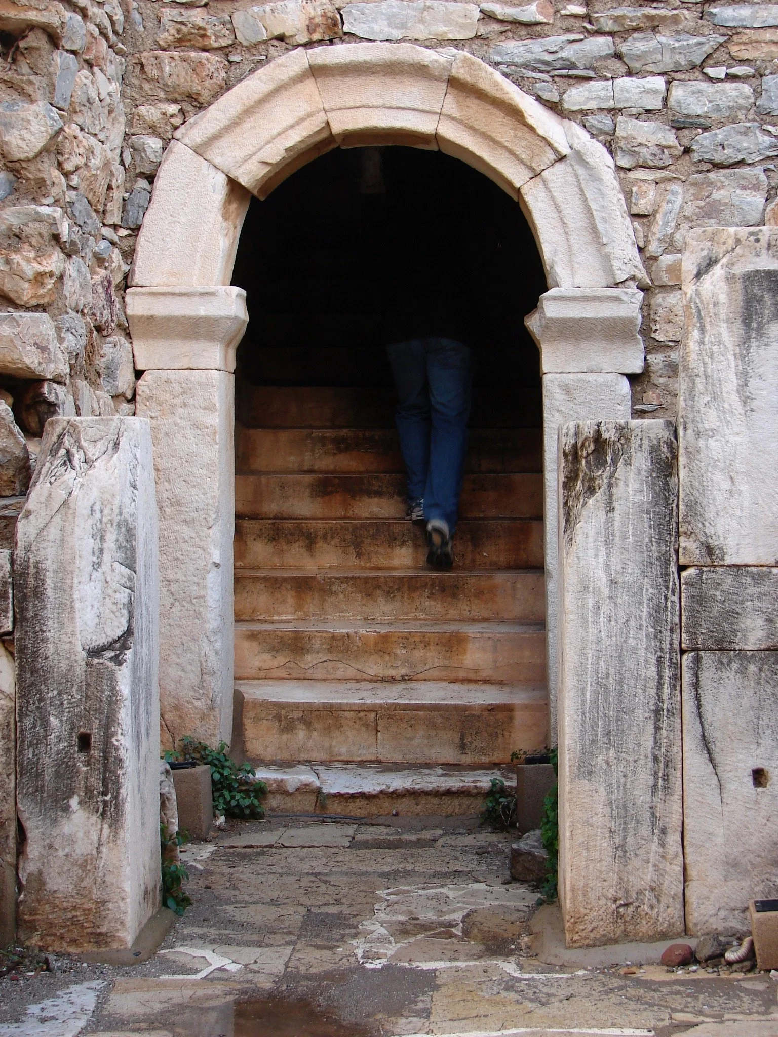 Lisanna travels 465_2.jpeg