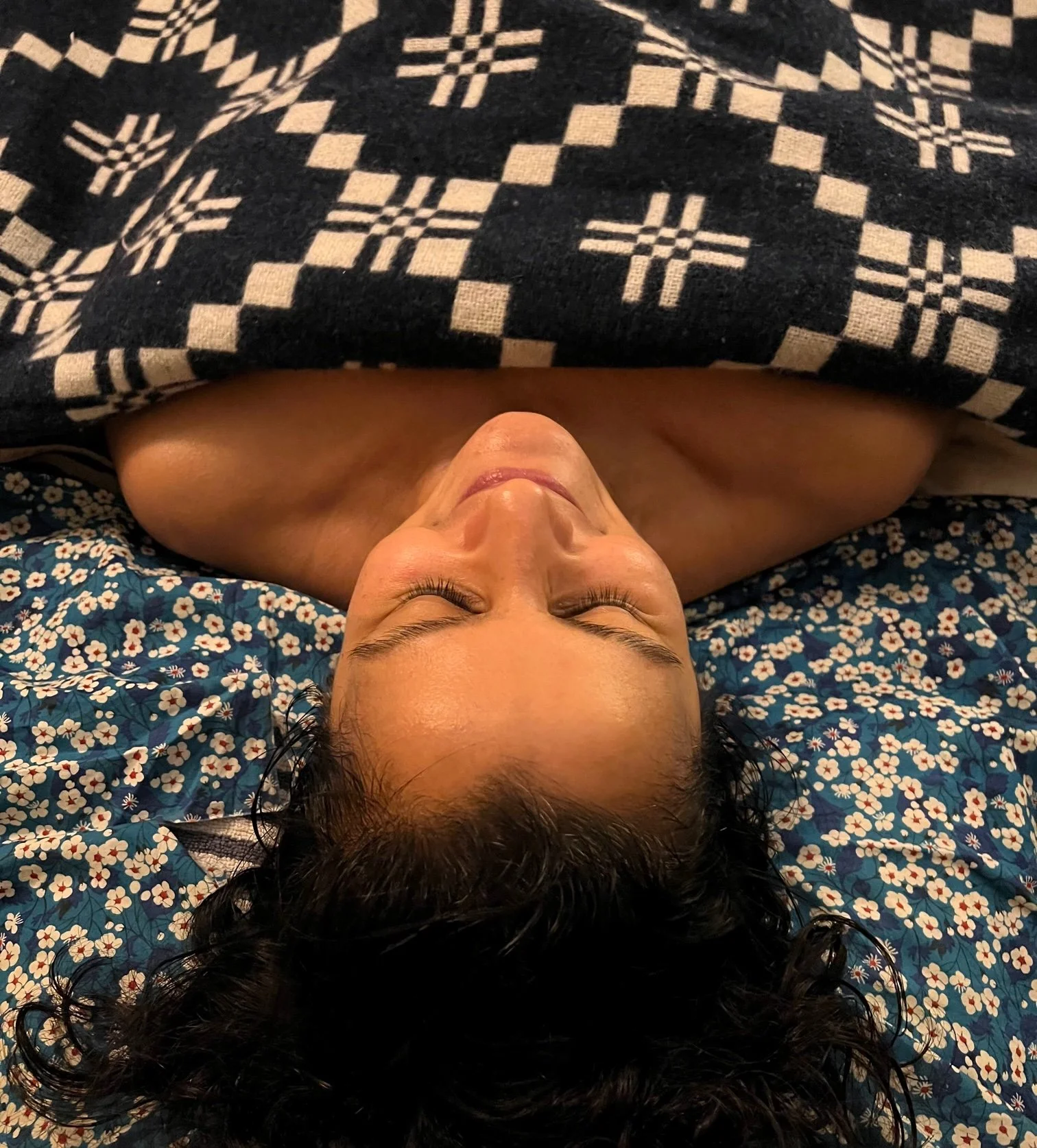 Rejuvenating Face Neck & Scalp massage