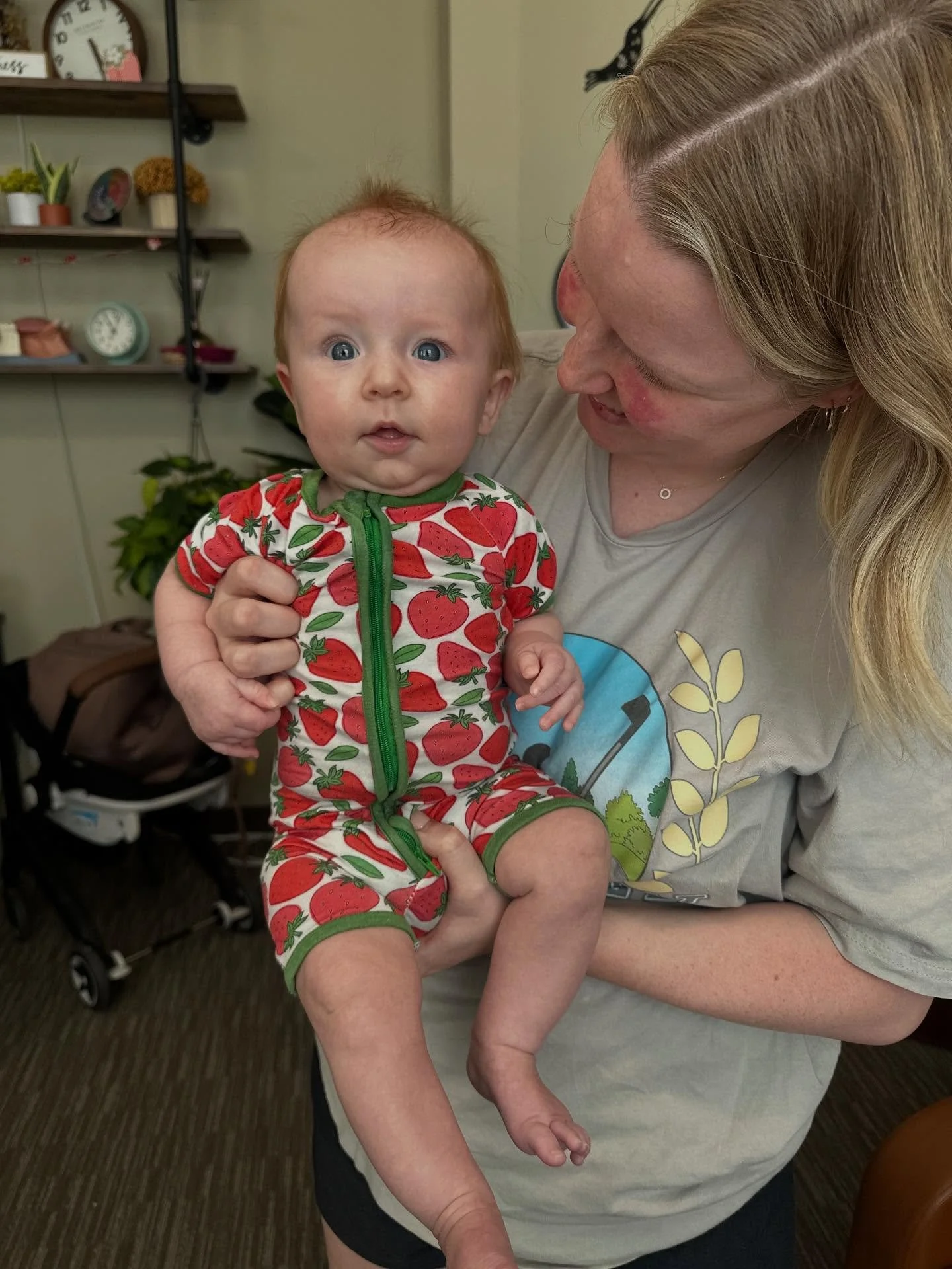 We love seeing our Berry cute babies! 🍓 🍓 🍓