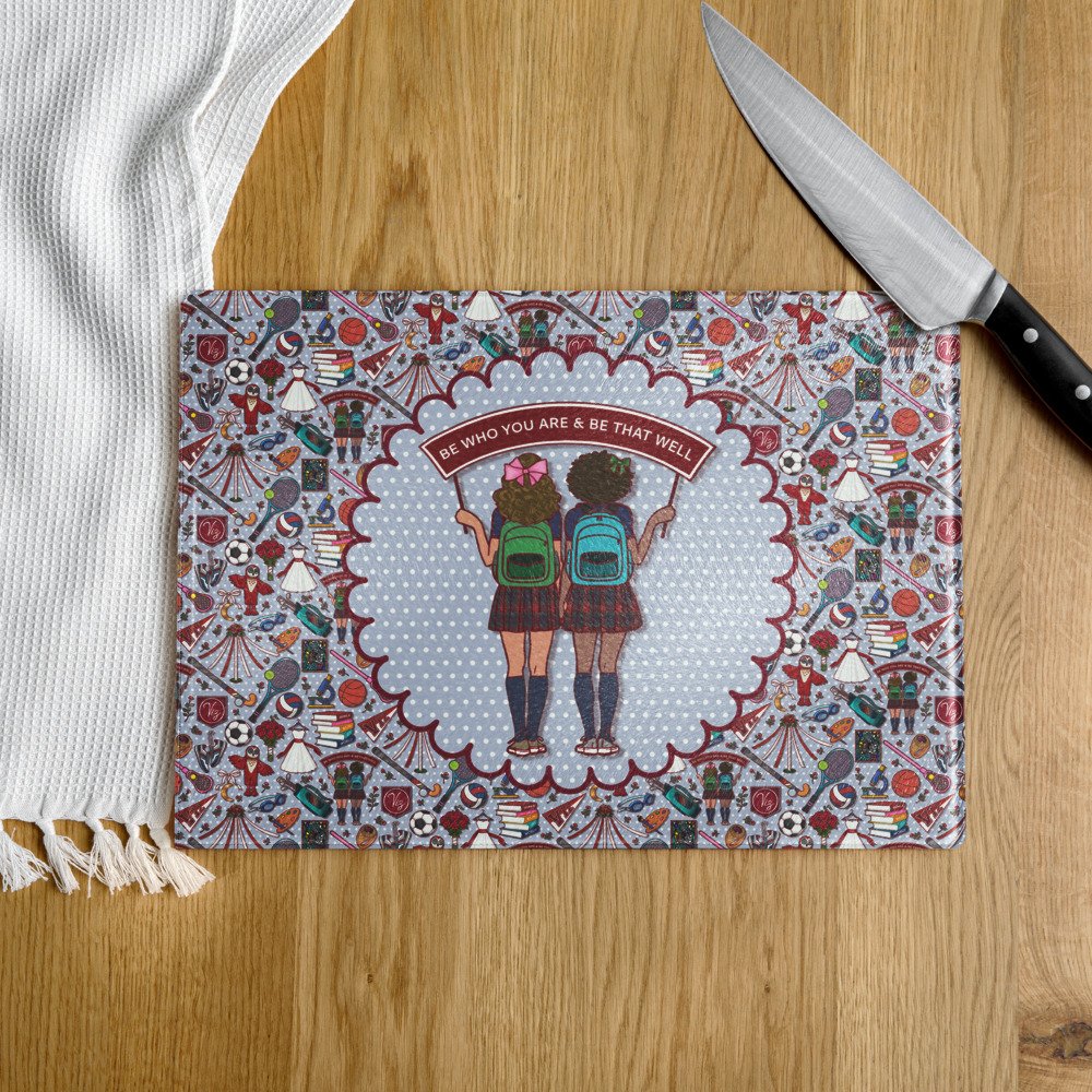 VIZ glass cutting/serving board