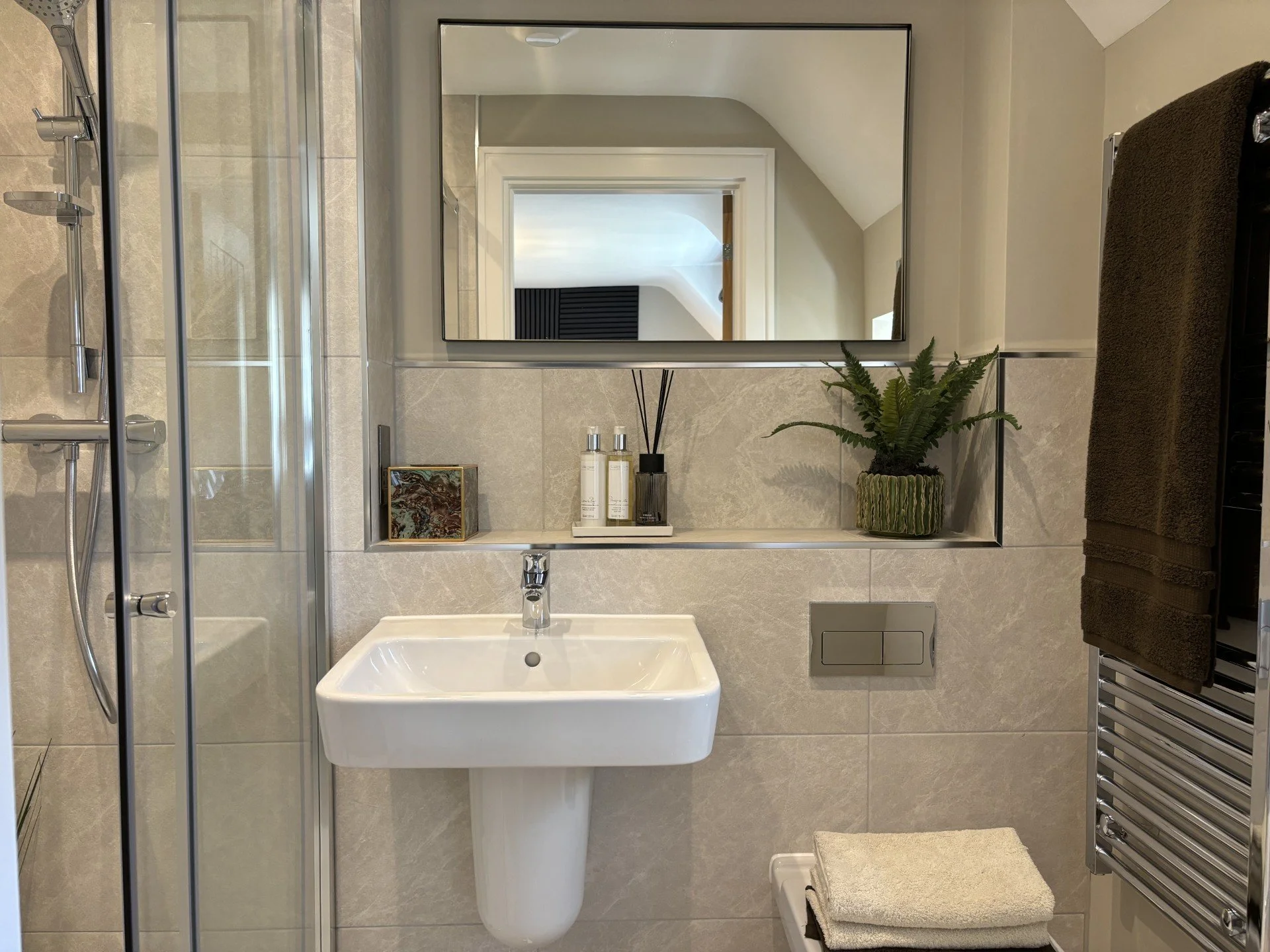 Showhome 1 bathroom 2.jpg