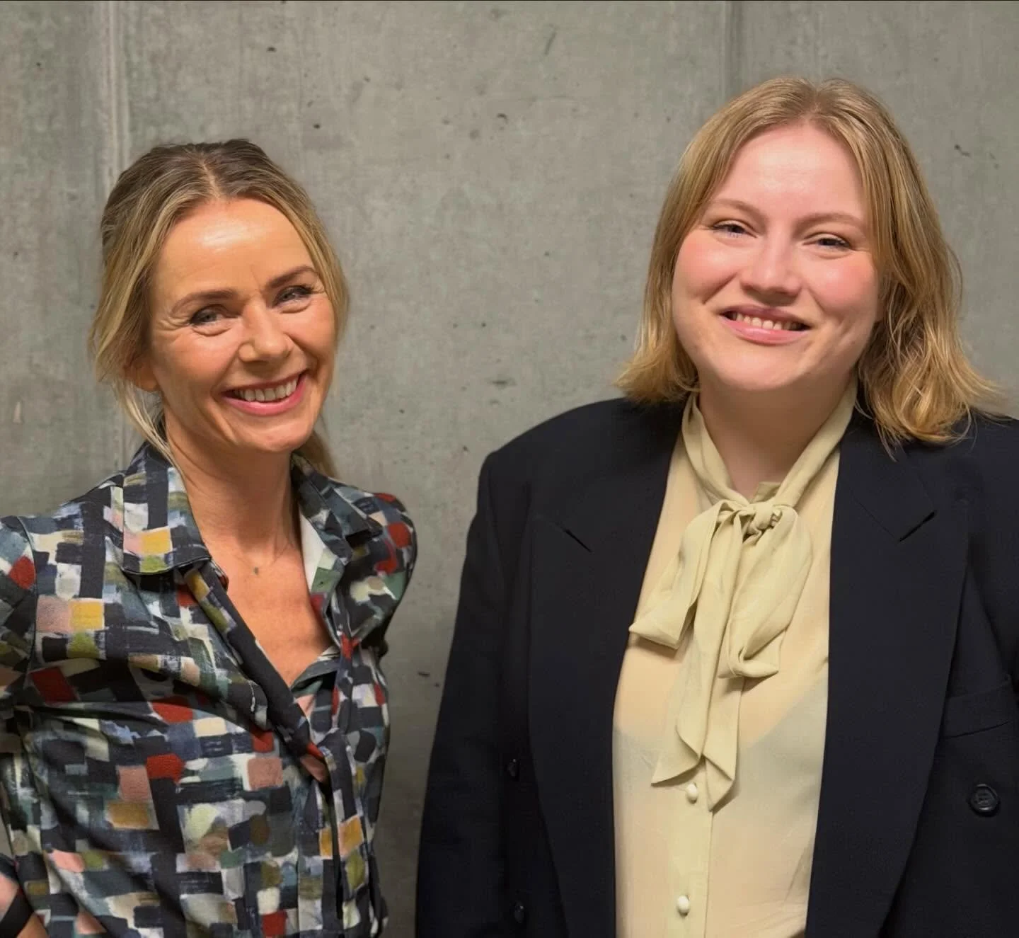 Det her har jeg gl&aelig;det mig til at dele! I december bes&oslash;gte jeg @anneglad_officiel og podcasten Du Kender Typen til en snak om omsorgsarbejde, &oslash;konomi og at have (rigtig) sv&aelig;rt ved at bruge penge. Det blev en overraskende r&o