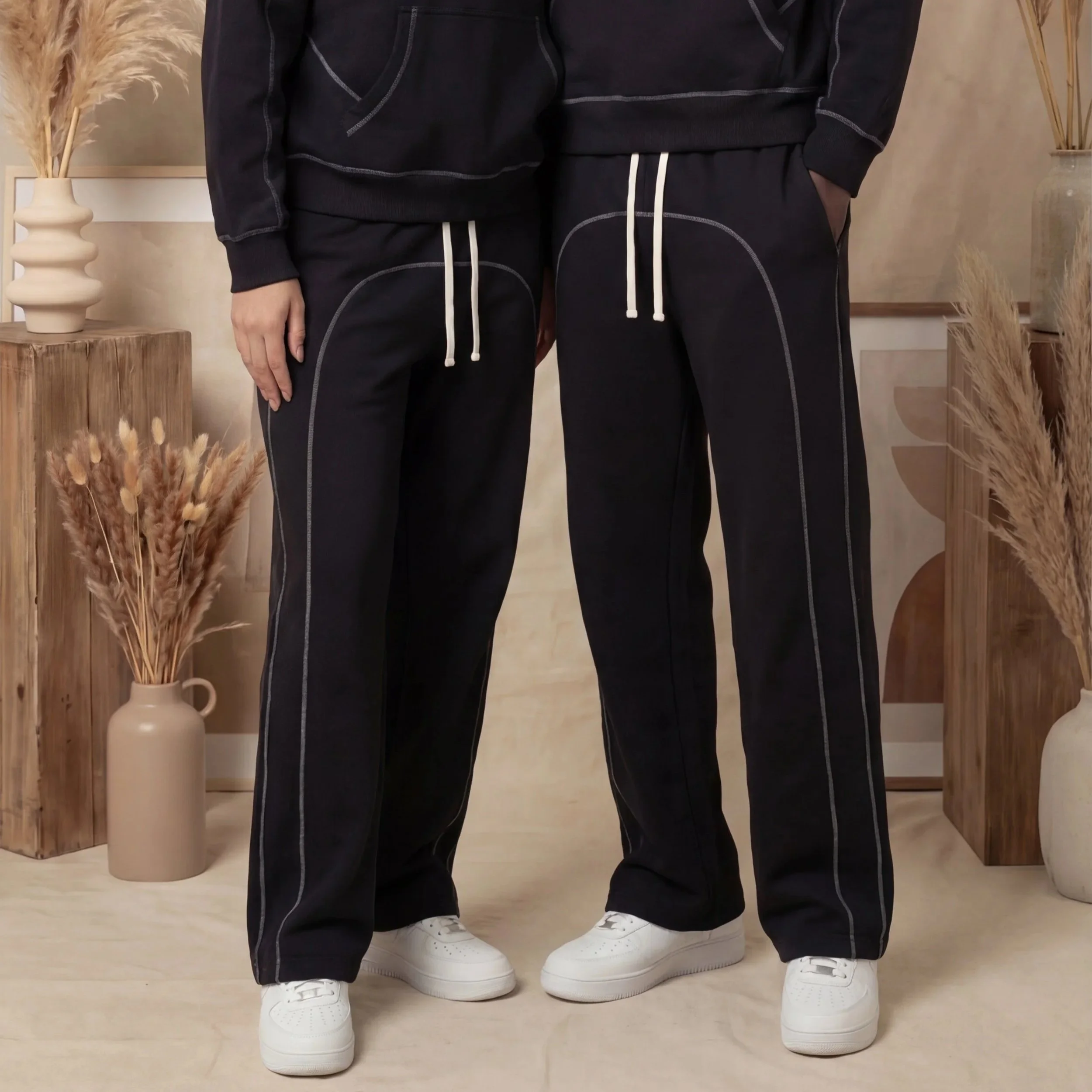 Unisex Contrast-Stitched Fleece Sweatpants