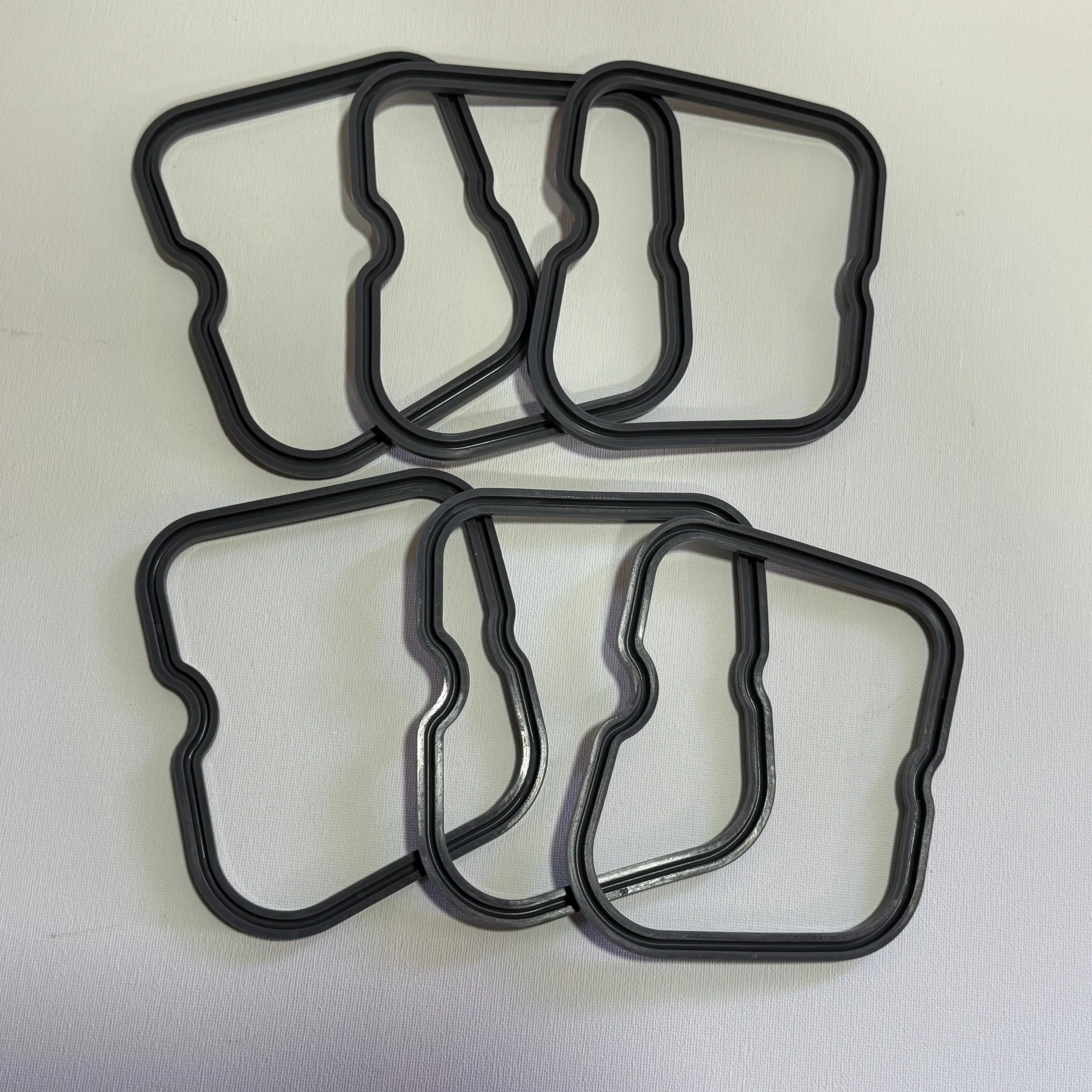 JUNTA TAPA DE VALVULA NºPARTE: 3930906