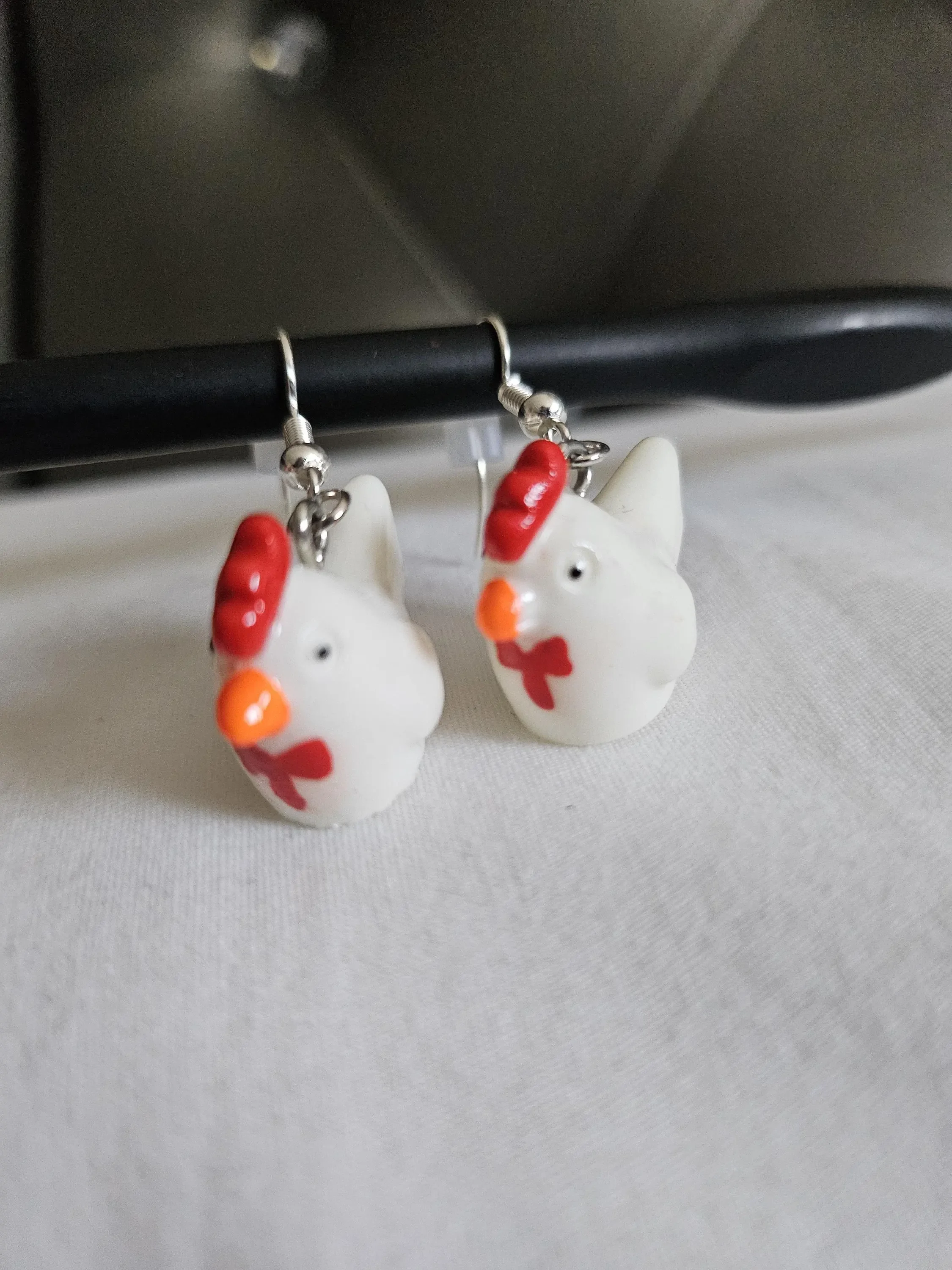 HenTie Earrings