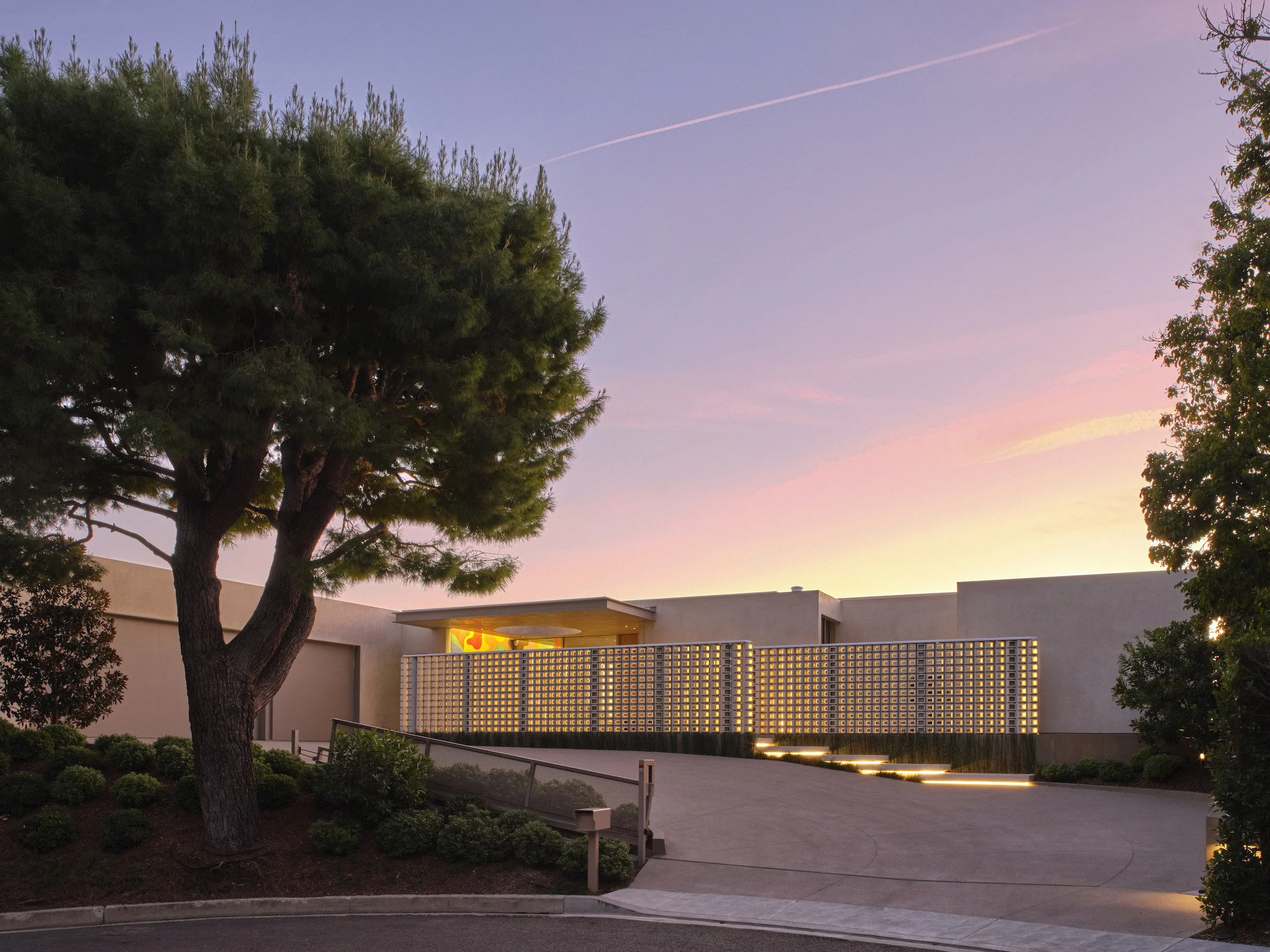 Modern breezeway block entry for luxury Beverly Hills architecture