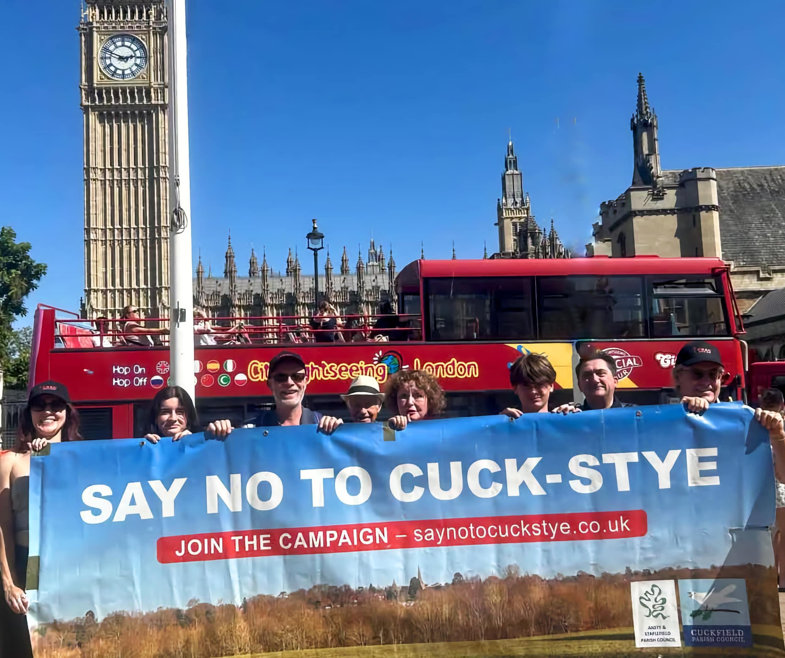 Cuck-Stye campaigners occupy Parliament Square as petition is delivered to Housing minister Rayner
