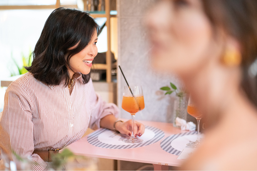 Draper girl wearing Draper James product and enjoying the event