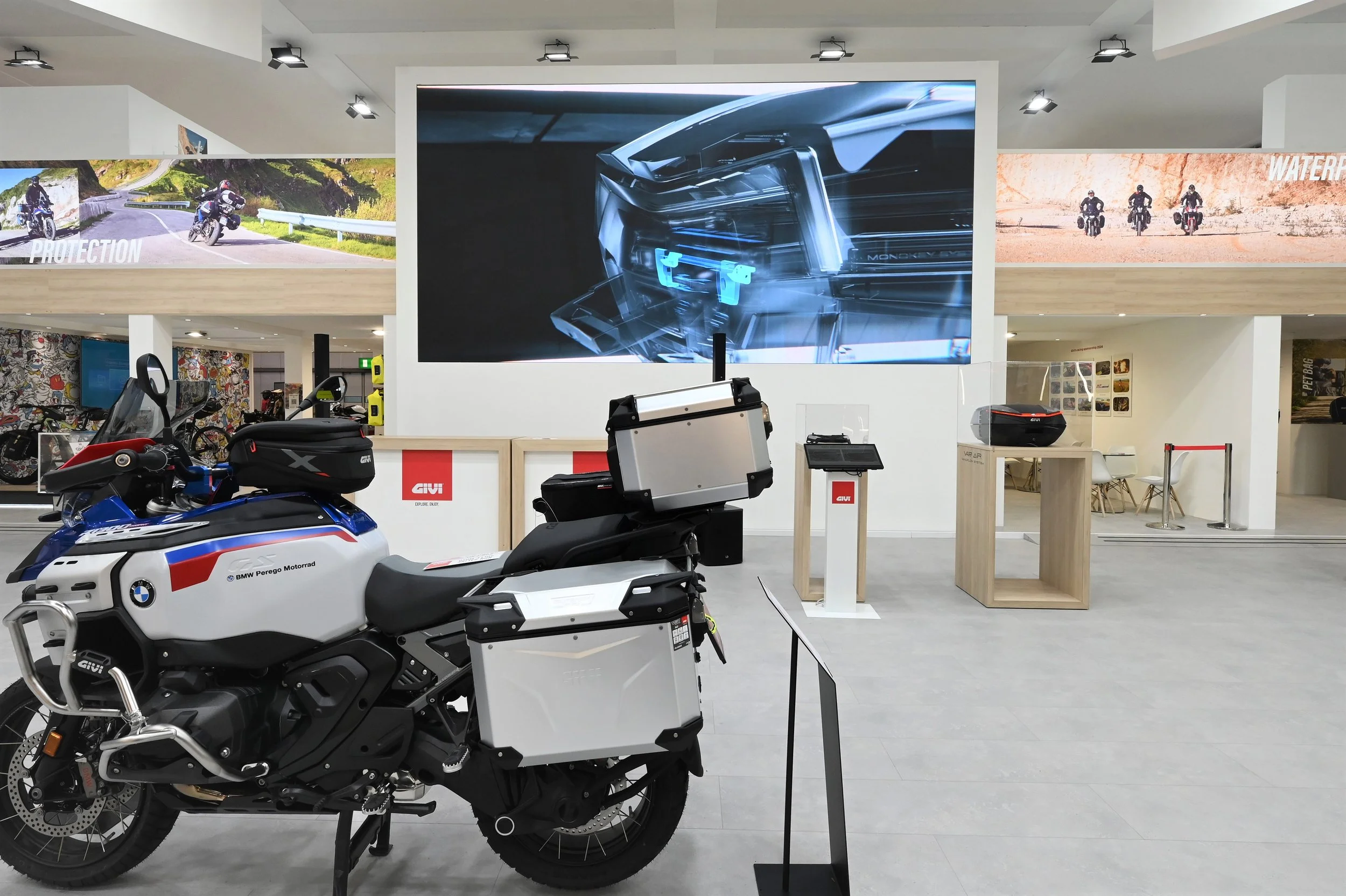 Givi 04.jpg