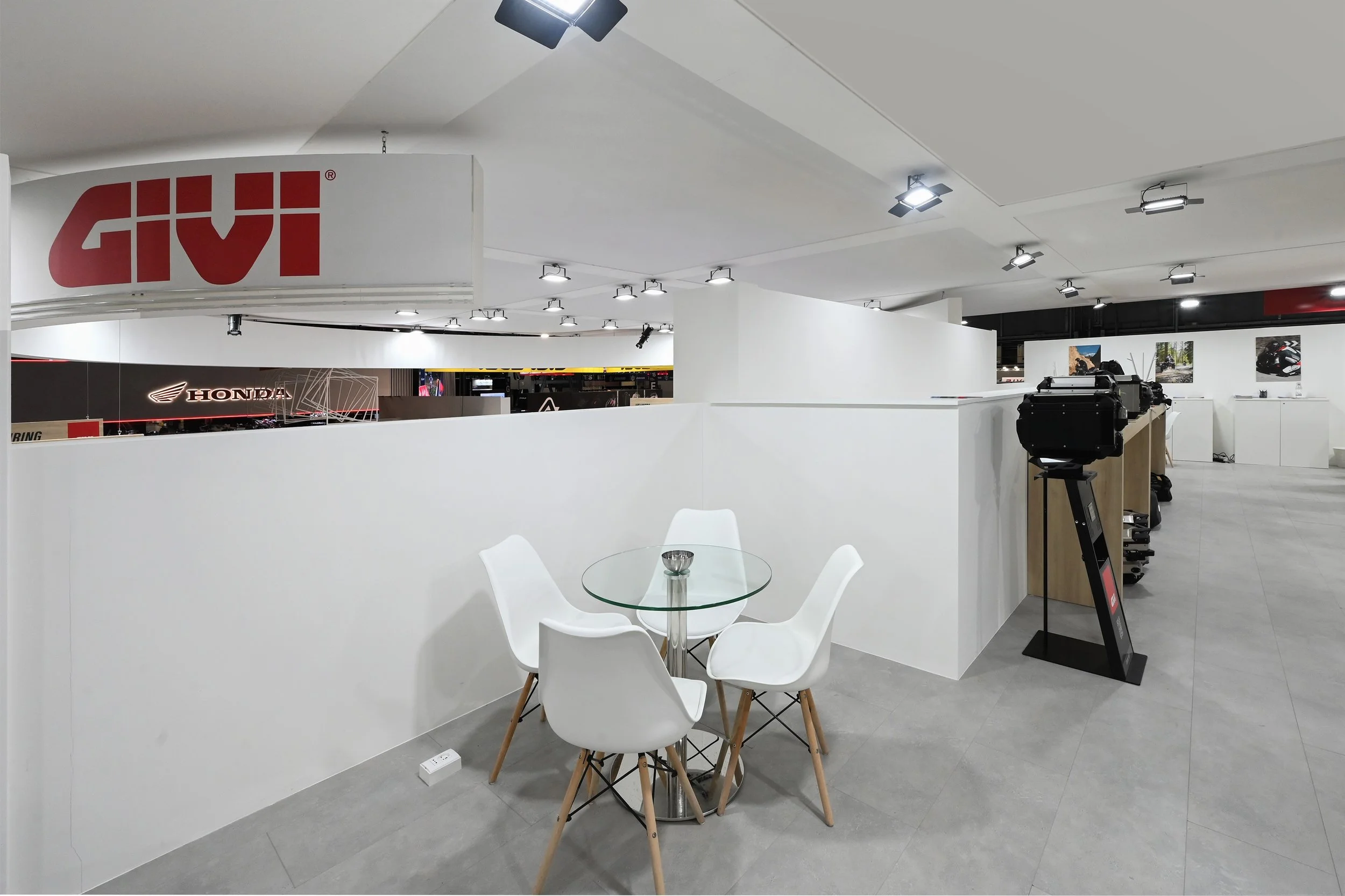 Givi 06.jpg