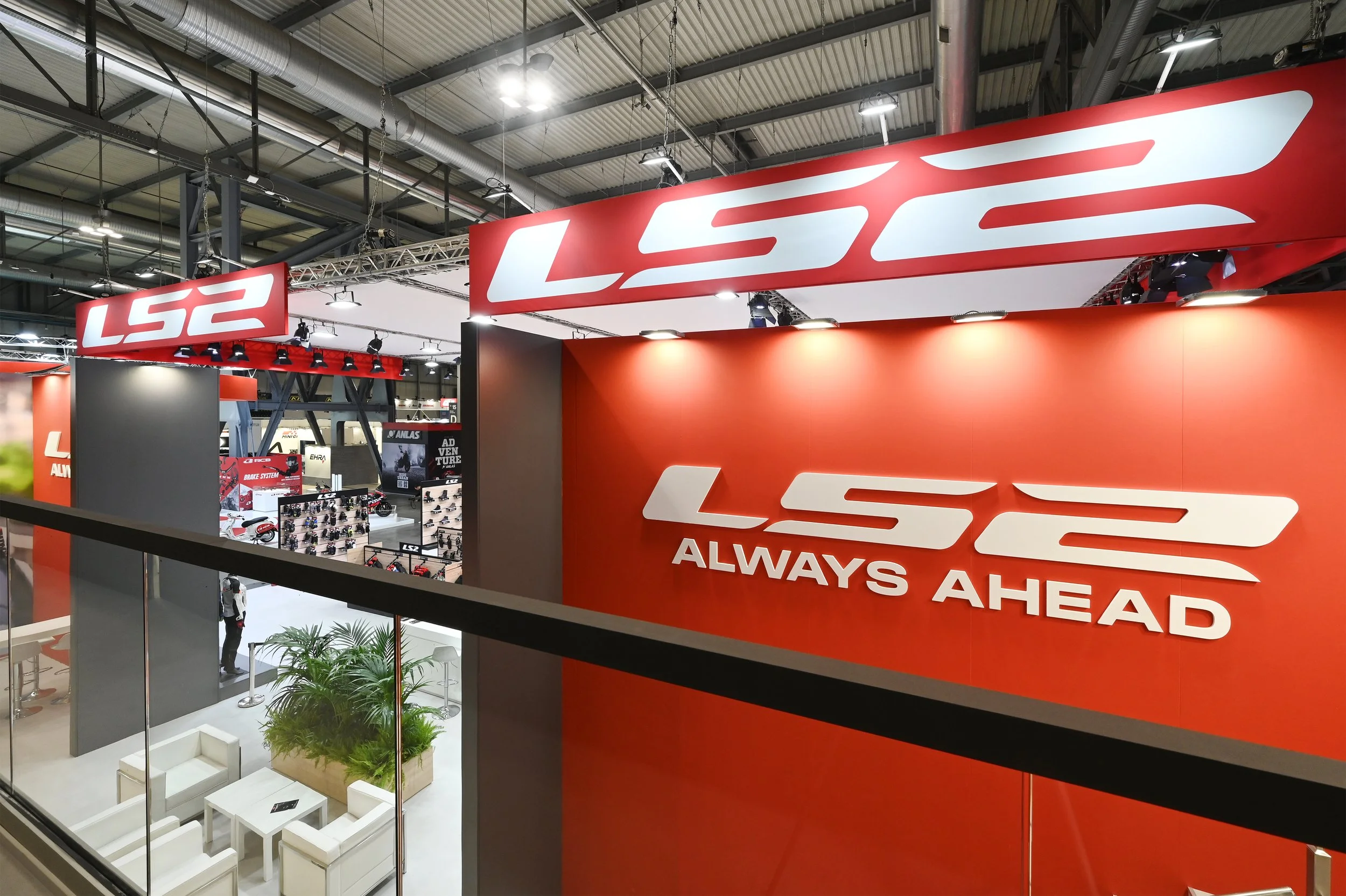 LS2 05.jpg