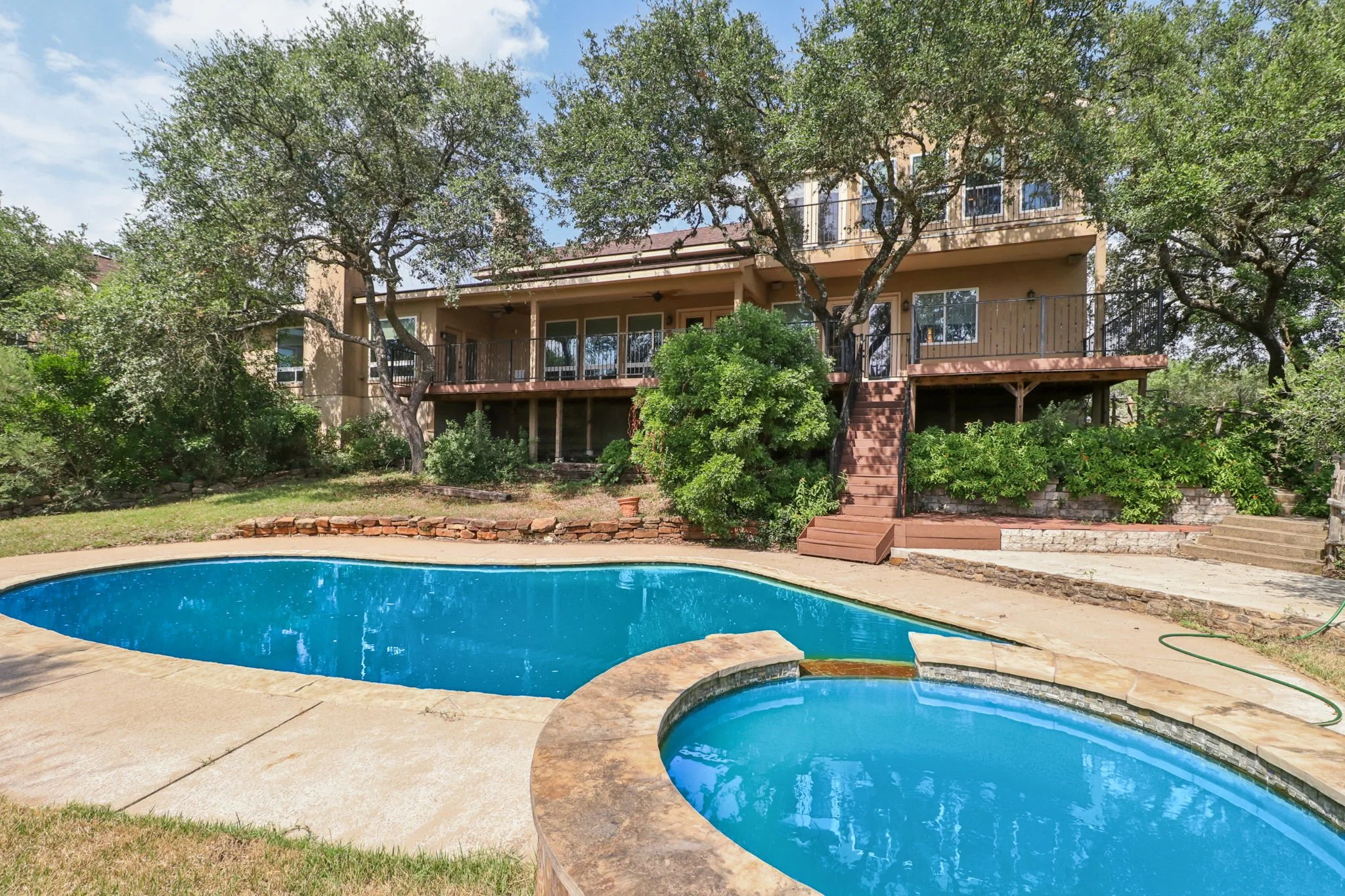 80-web-or-mls-Vista Verde-S0508-042r.jpg