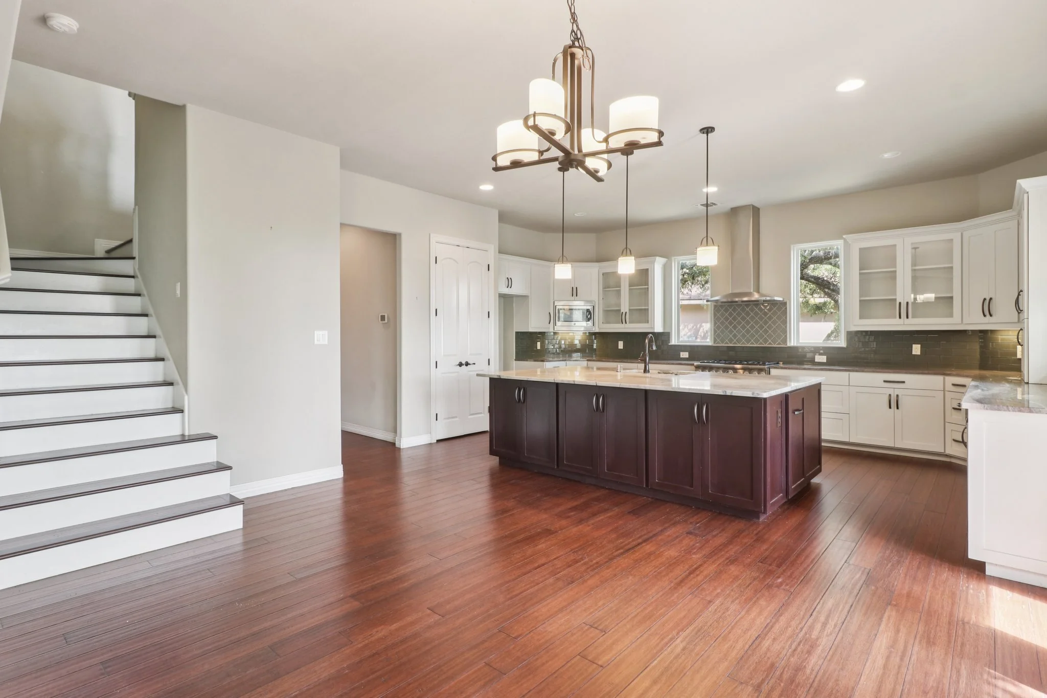 17-web-or-mls-Vista Verde-S0508-011.jpg