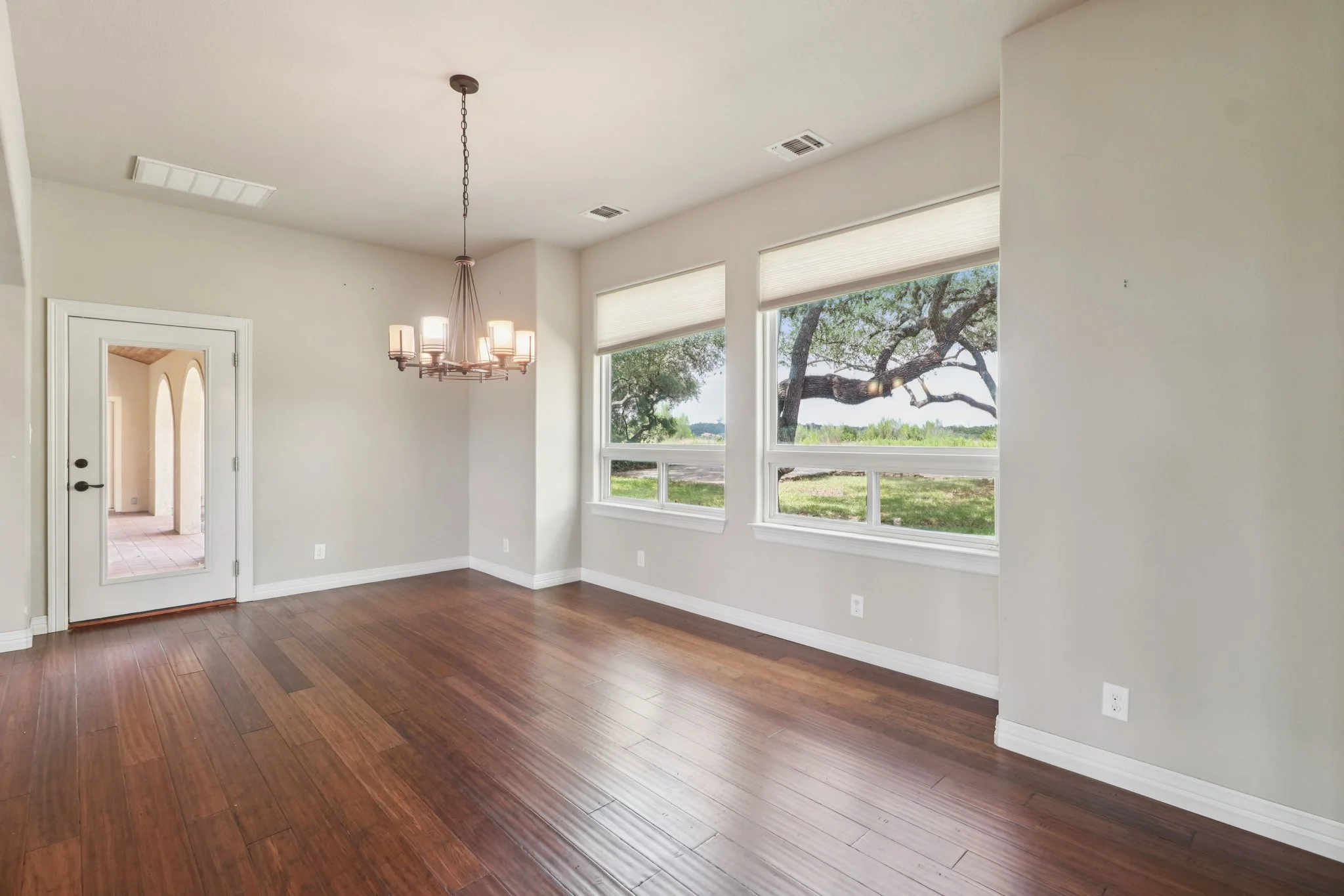 9-web-or-mls-Vista Verde-S0508-007.jpg