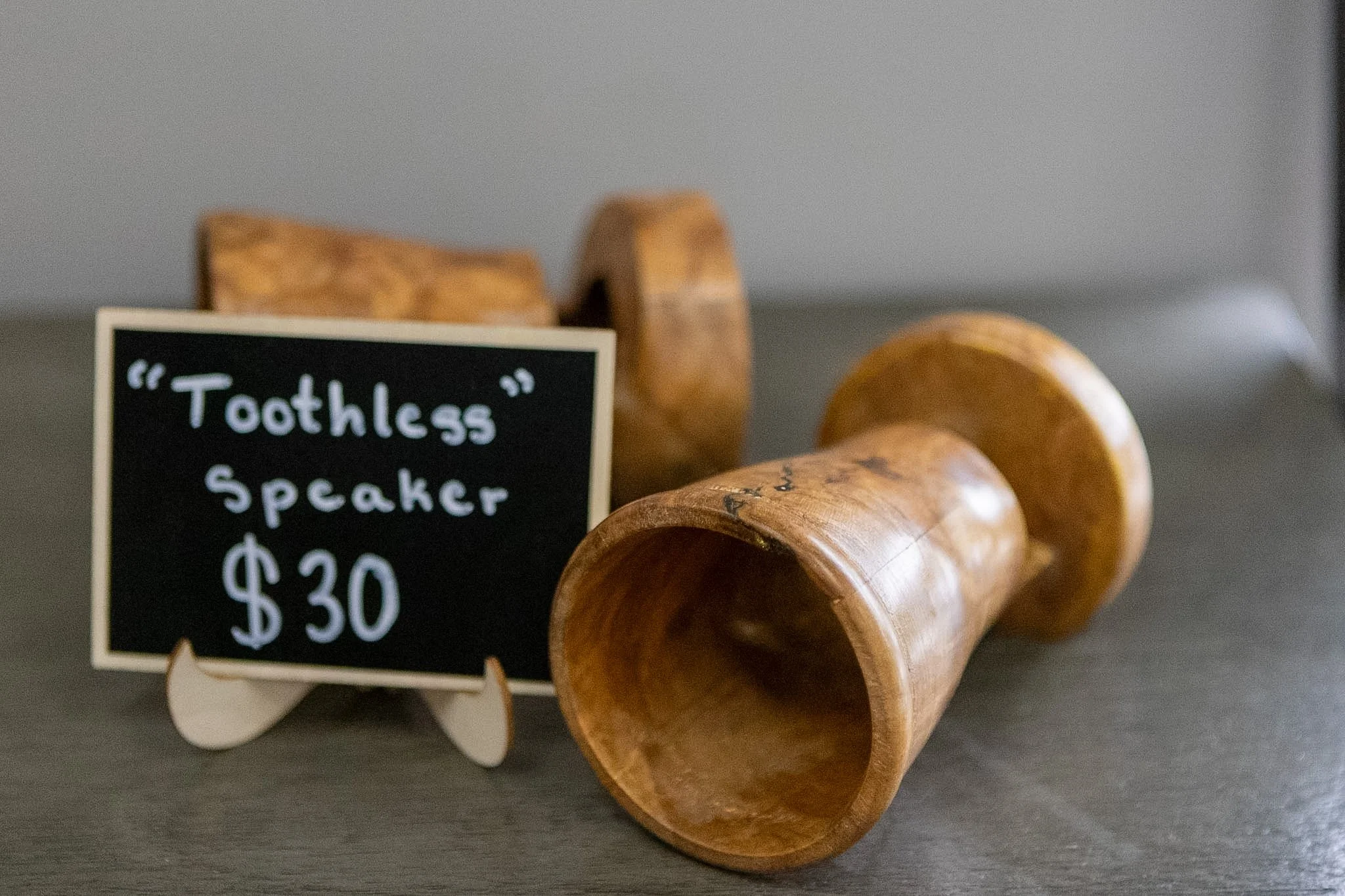 toothless-speaker.JPG