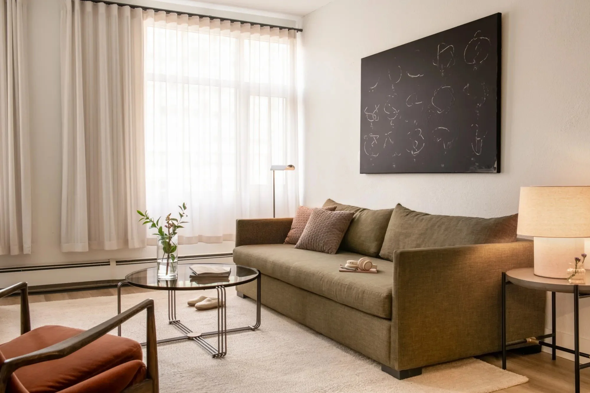 Living Room1.jpg