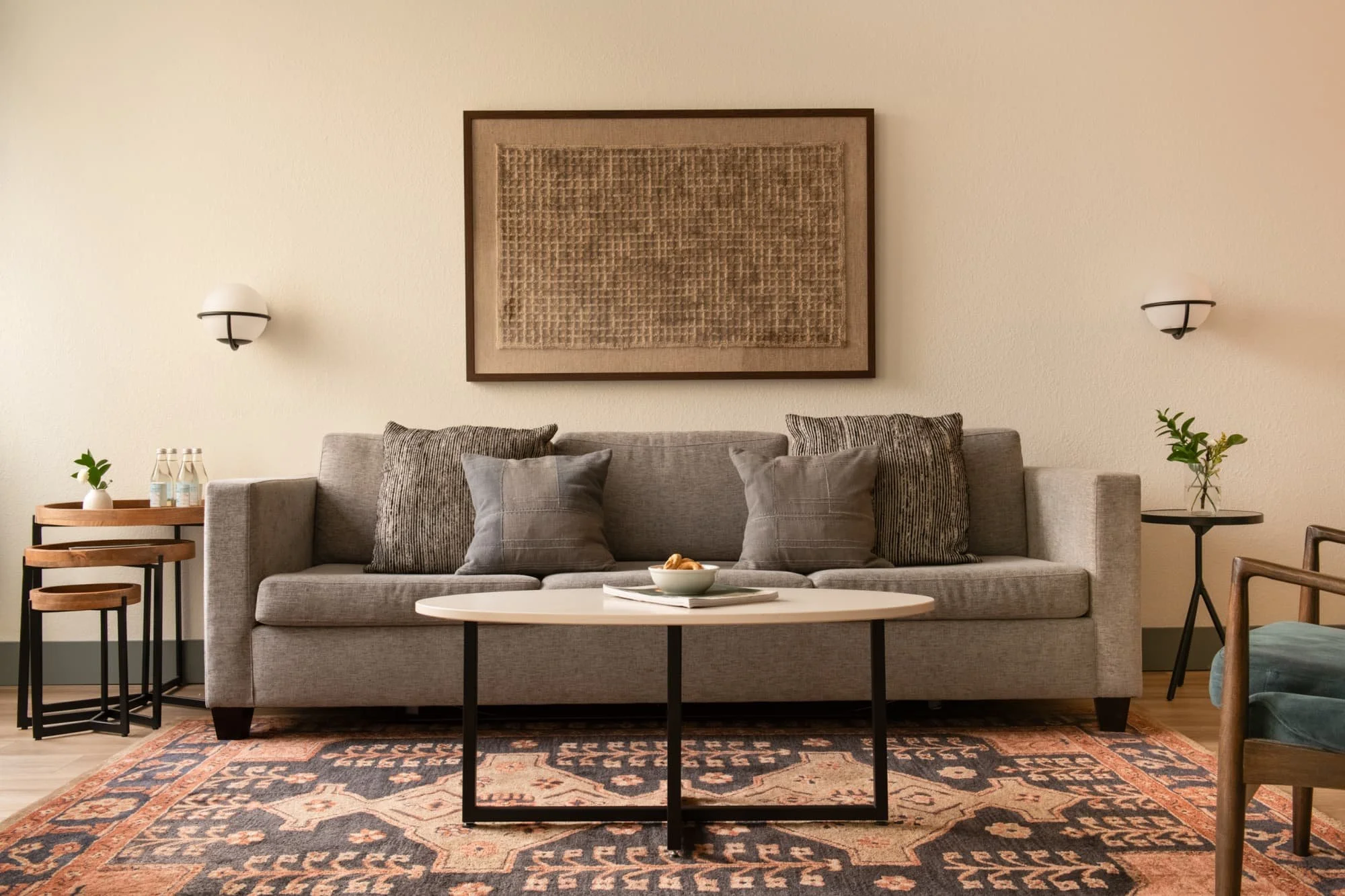 Living Room3.jpg